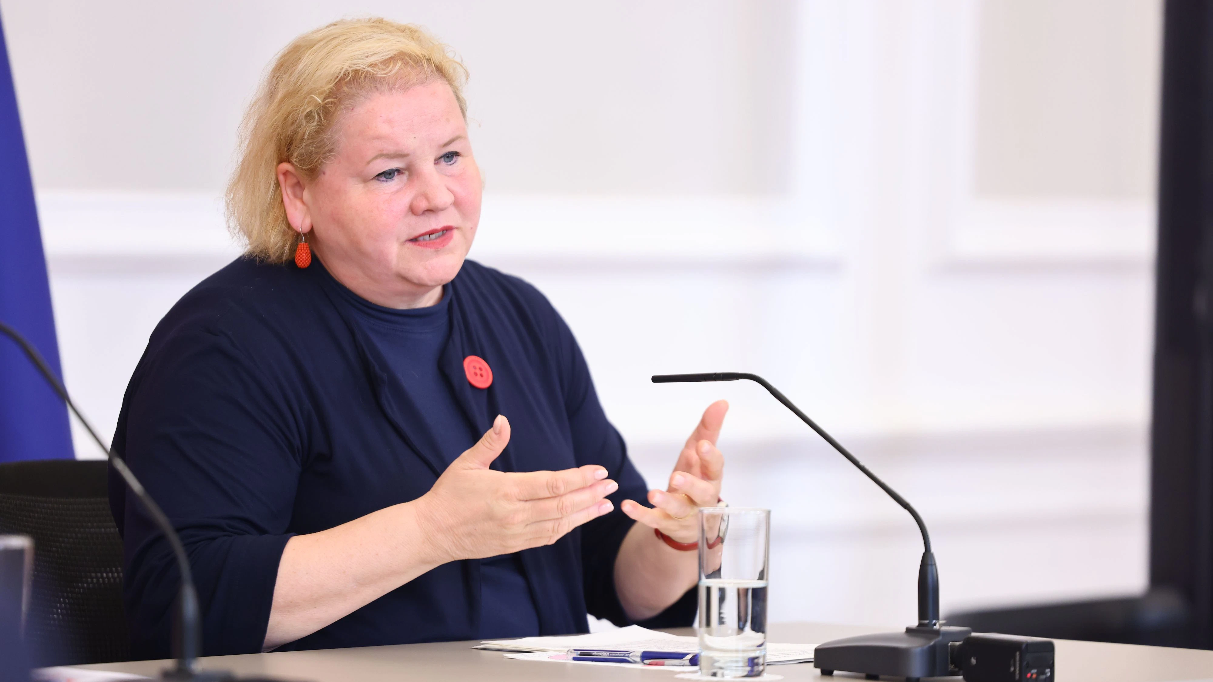 Arbeits- und Sozialministerin Korinna Schumann.