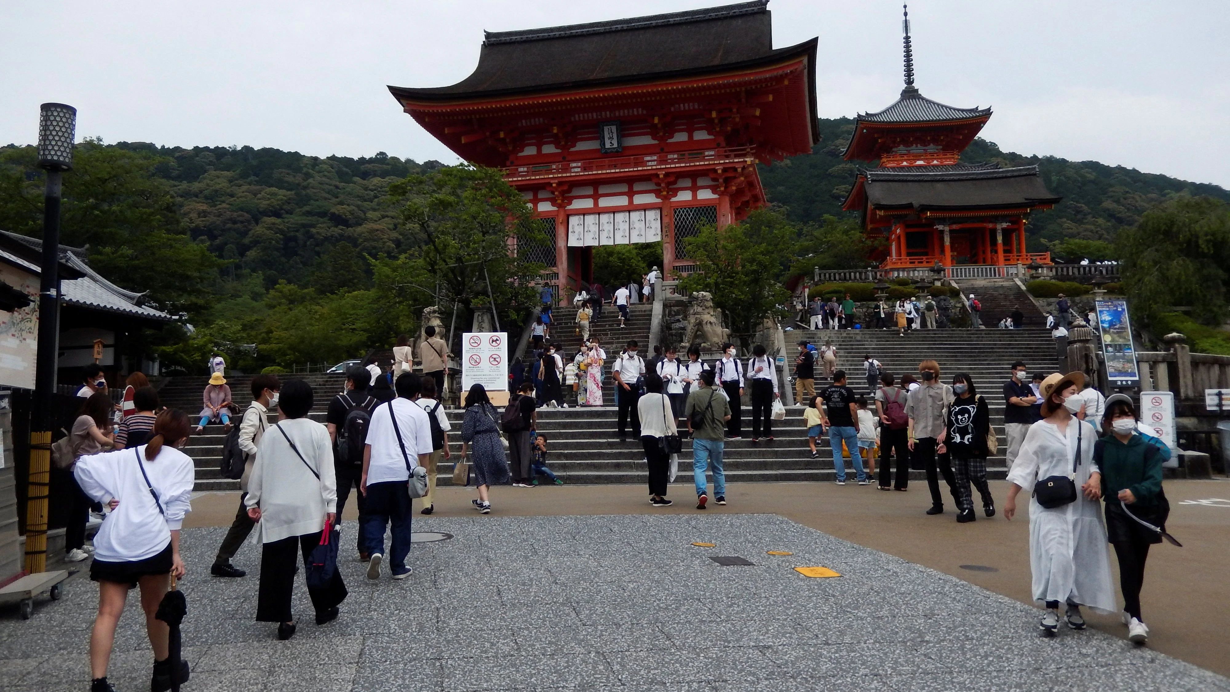 Visitors stroll at Kiyomizu-dera temple, a popular attraction among tourists, in Kyoto, western Japan June 18, 2022. Picture taken June 18, 2022.  REUTERS/Satoshi Sugiyama