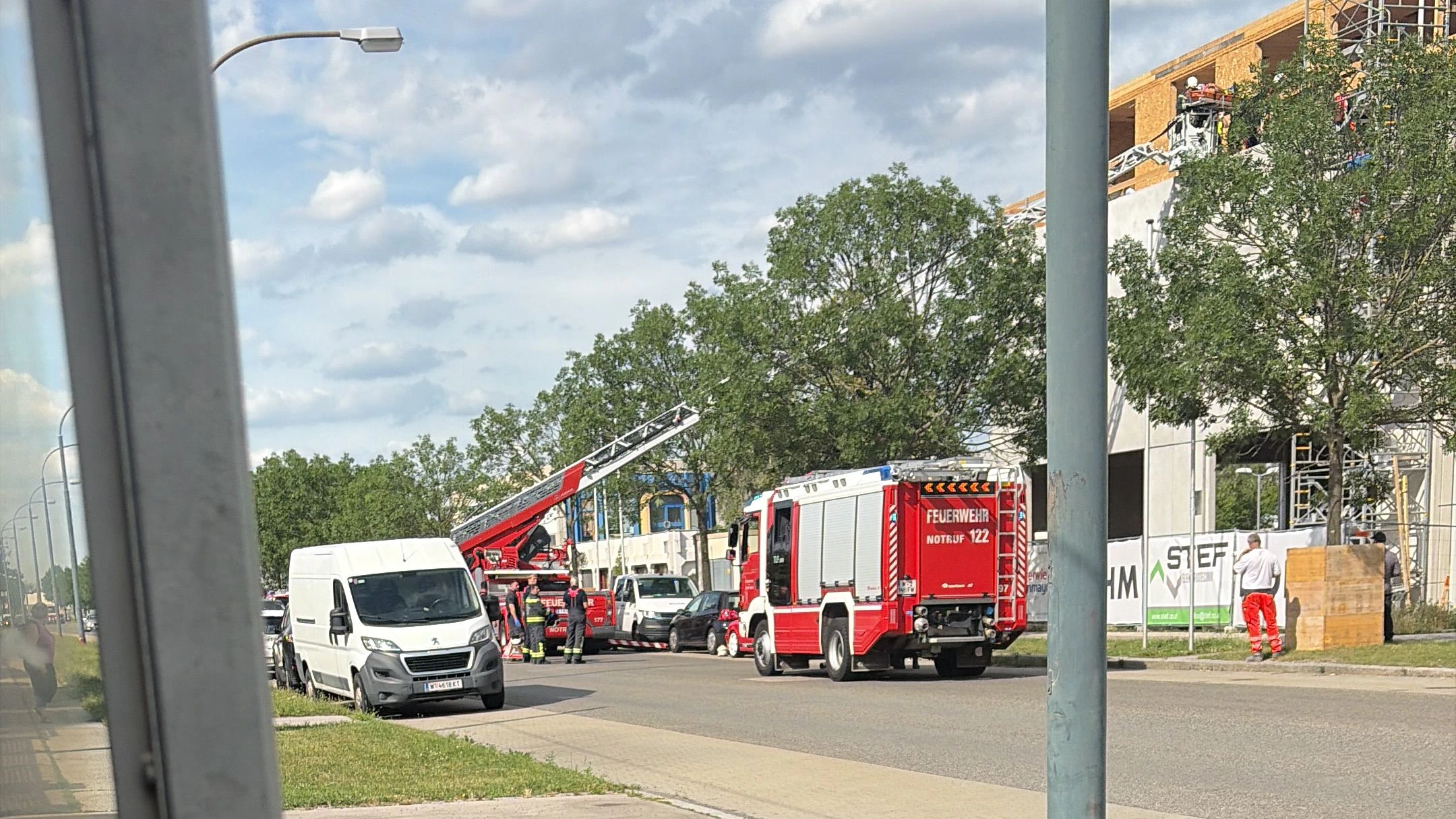 Heute.at - Unfall auf Wiener Baustelle – Arbeiter stürzt metertief