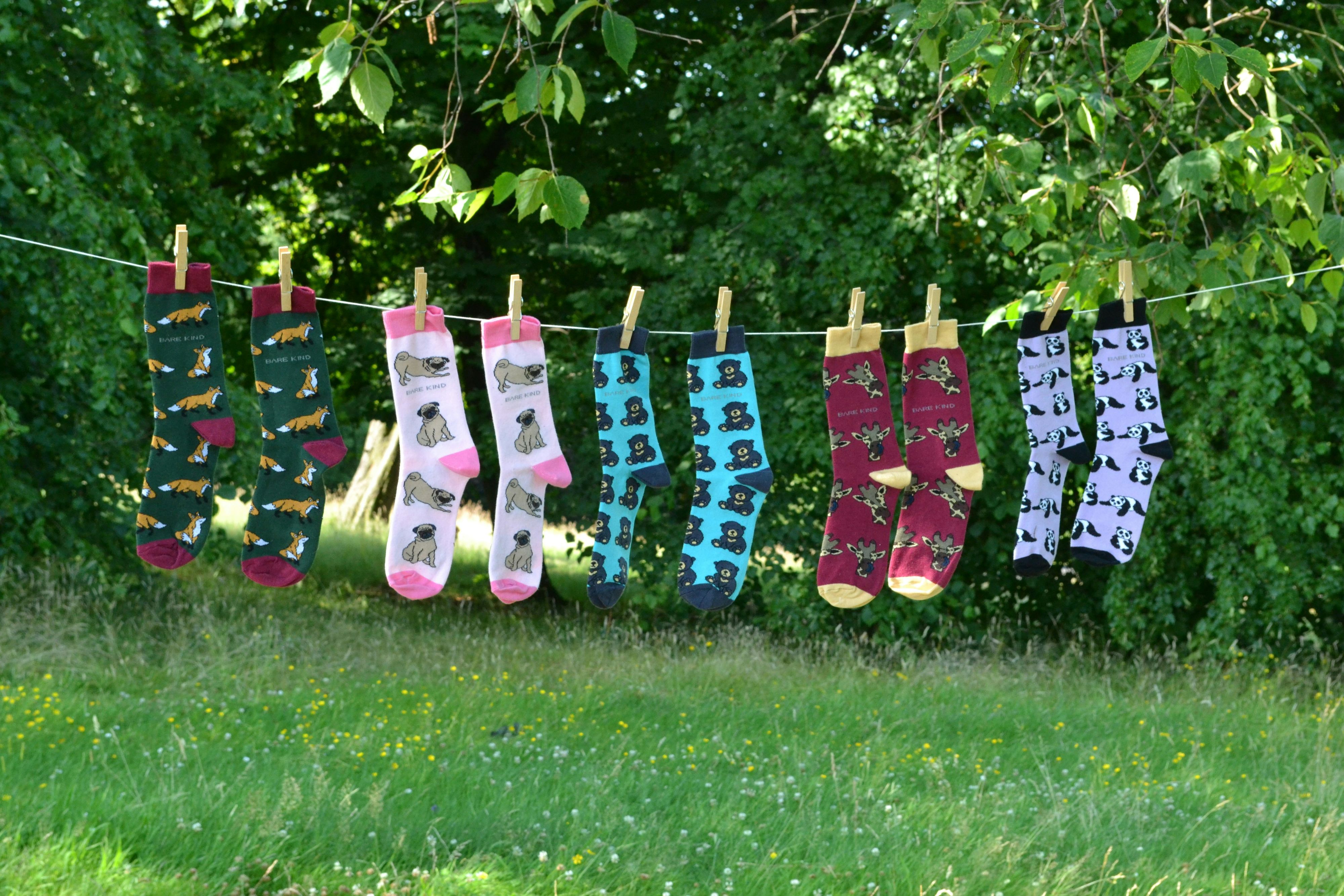 Einzelne Socken verschwinden häufig beim Waschen.