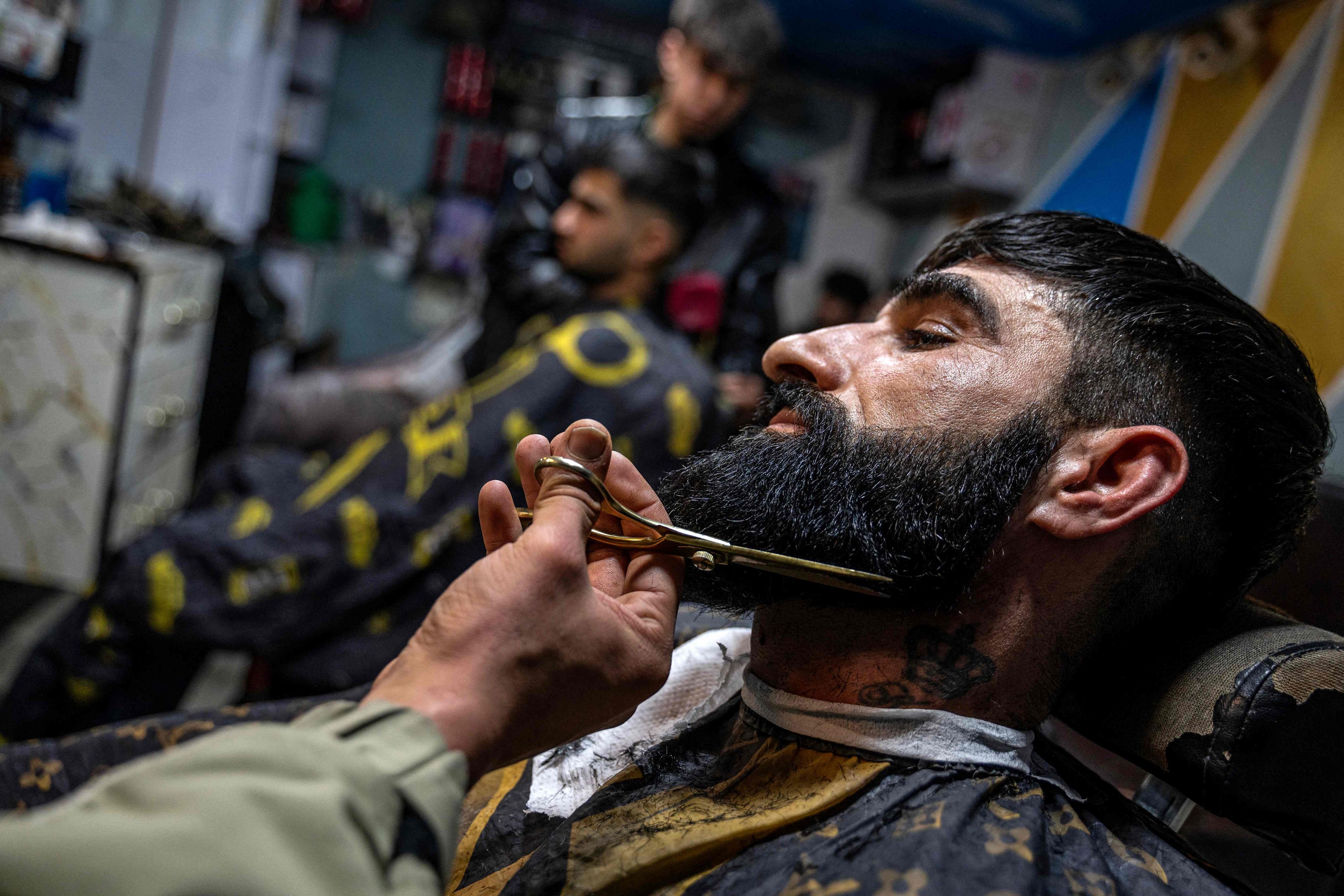 In Afghanistan darf der Bart erwachsener Männer nicht kürzer als eine Faustlänge sein. (Symbolbild)
