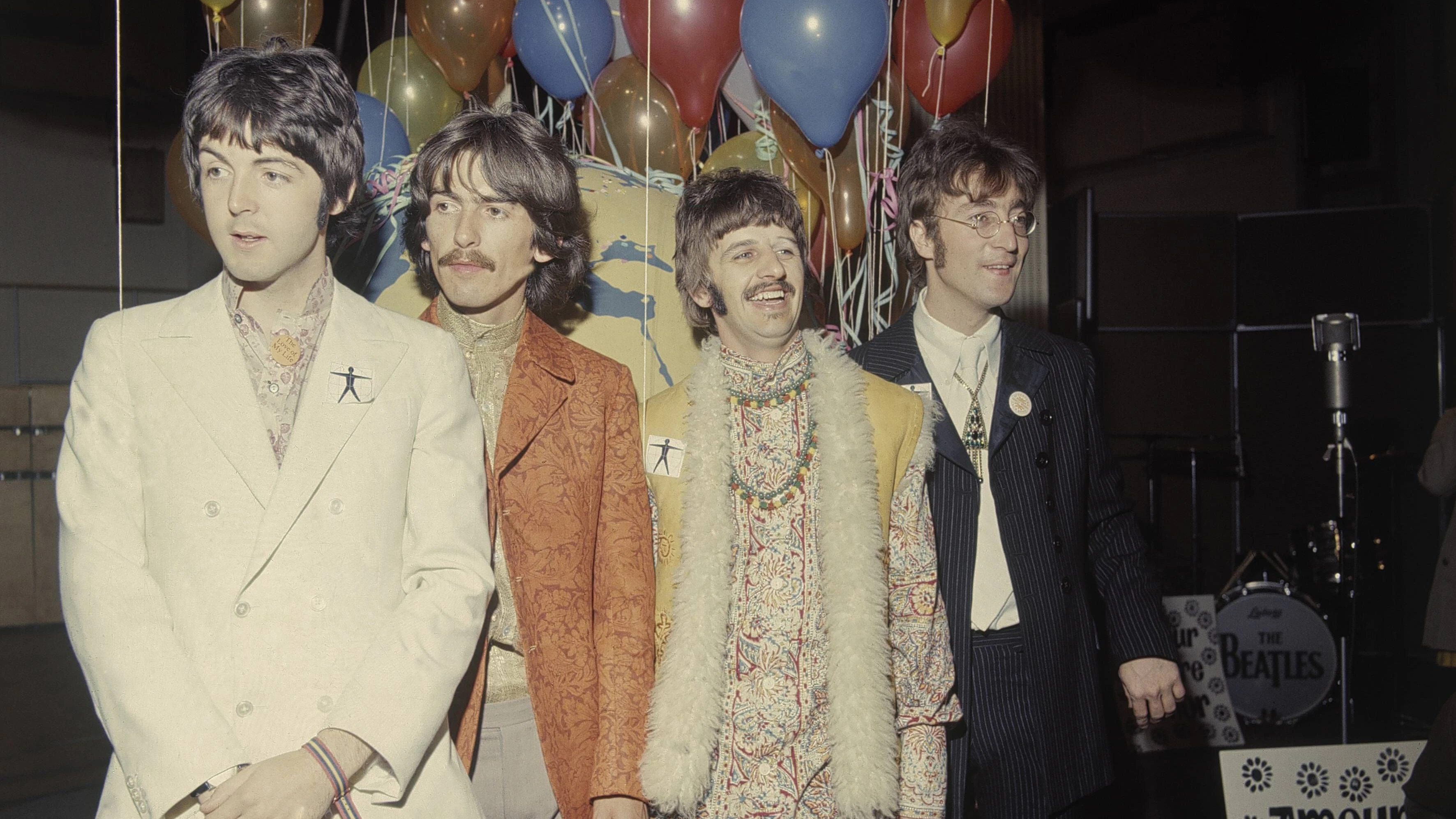 Heute.at - Farbenfrohe Weltpremiere zum Global Beatles Day