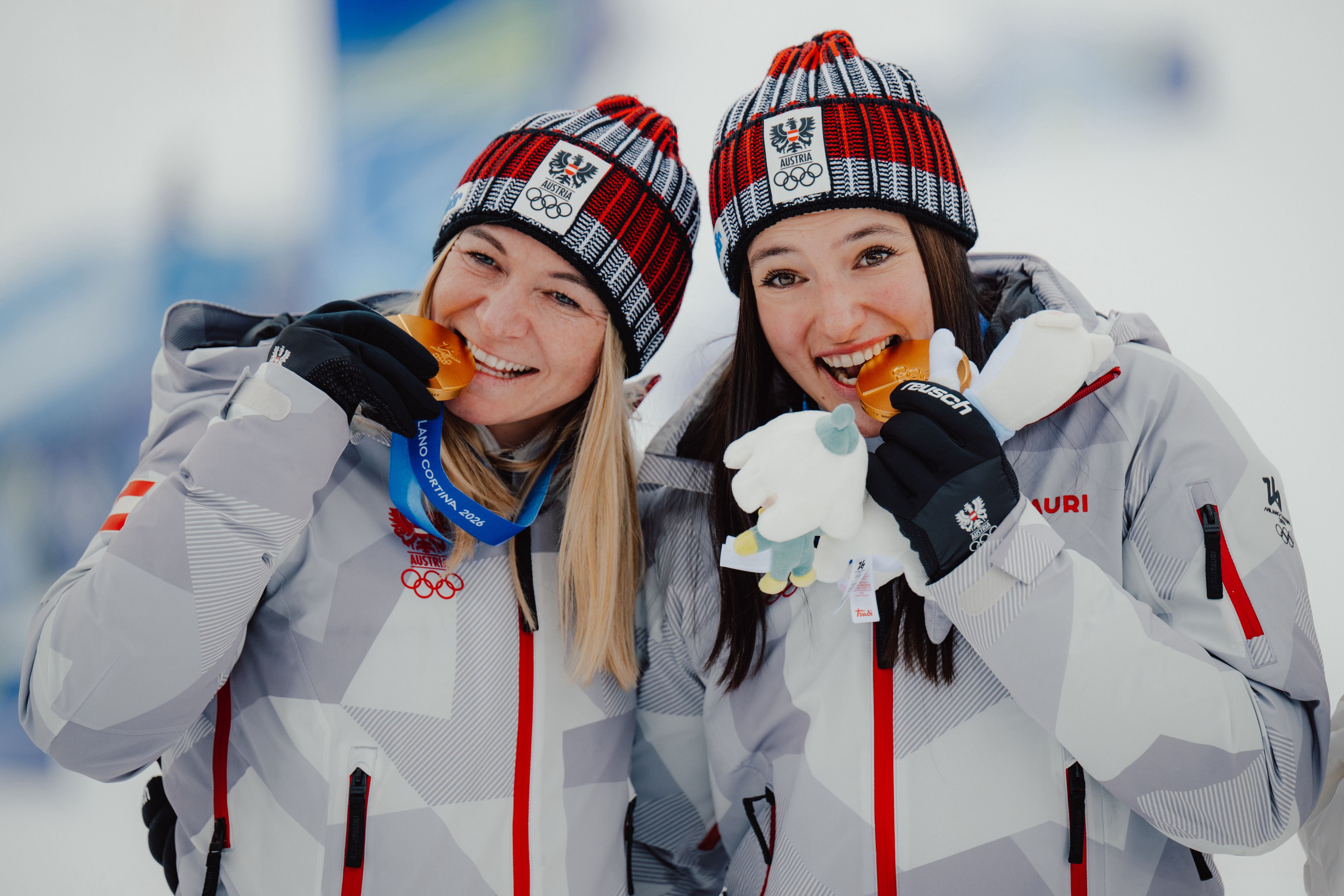 Ariane Rädler und Katharina Huber krönten sich zu Olympiasiegerinnen. 