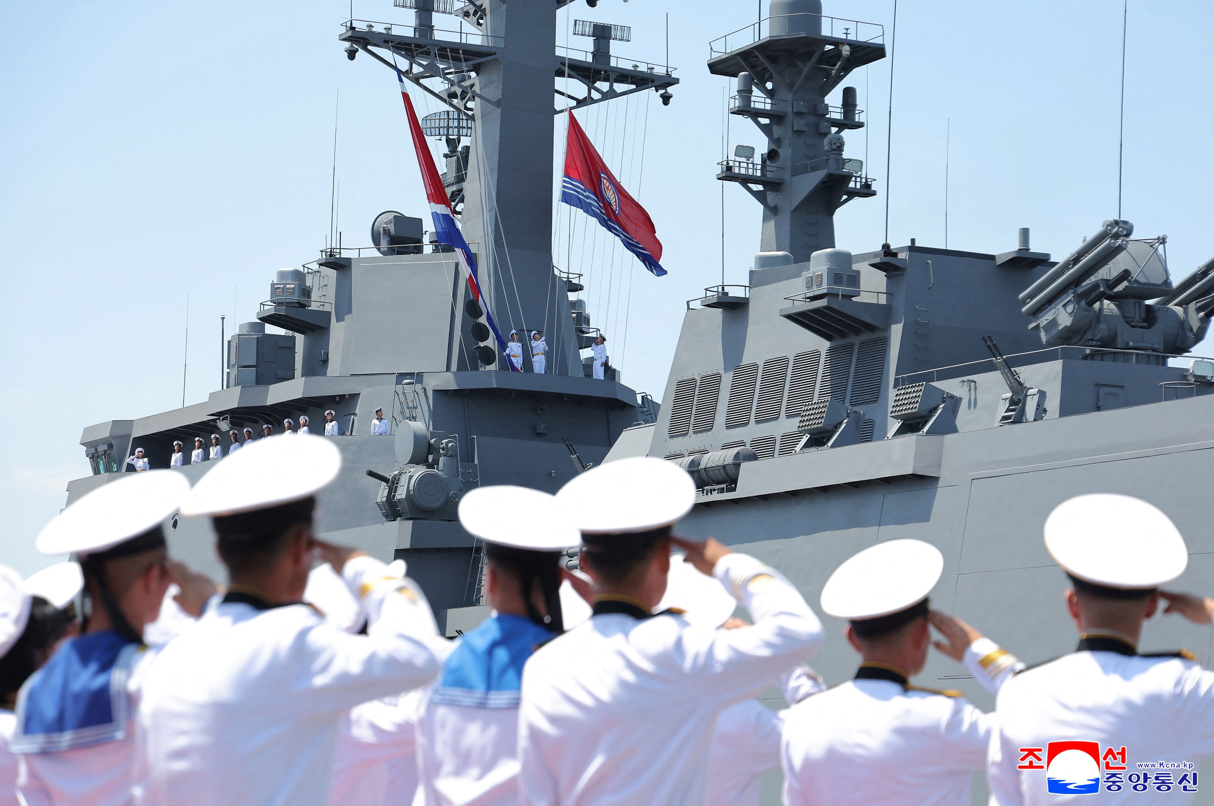 Erster nordkoreanischer Marinezerstörer