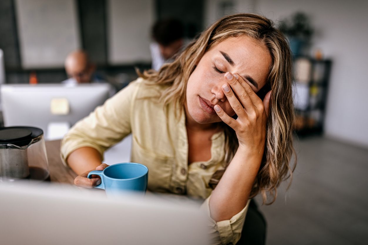 Stress bei der Arbeit kann zu gesundheitlichen Schäden führen.