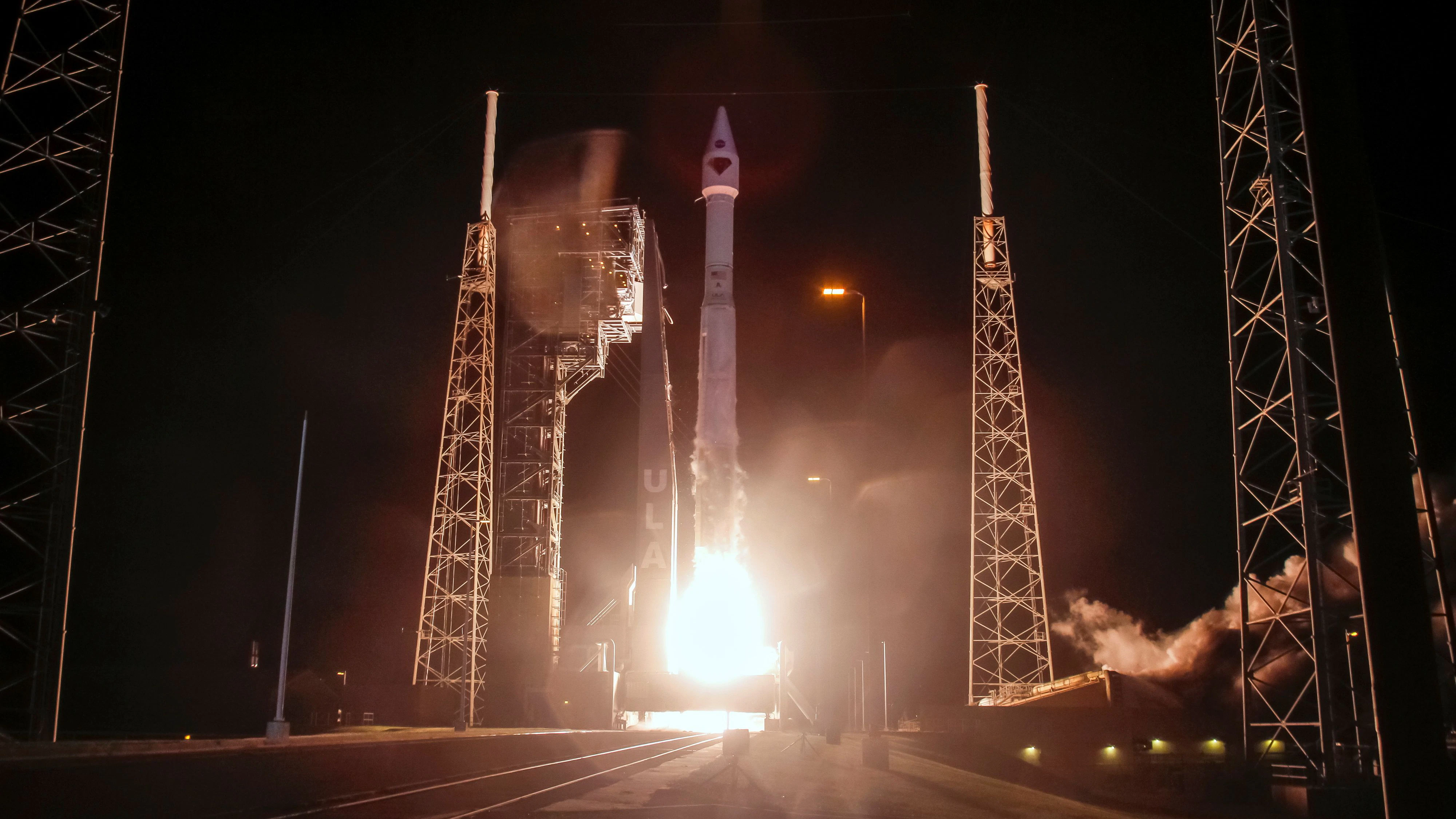 NASA's Lucy spacecraft, atop a United Launch Alliance Atlas 5 rocket for a mission to study the Trojan asteroids in the outer solar system, launches from Pad-41 at Cape Canaveral Space Force Station, in Cape Canaveral, Florida, October 16, 2021. REUTERS/Thom Baur