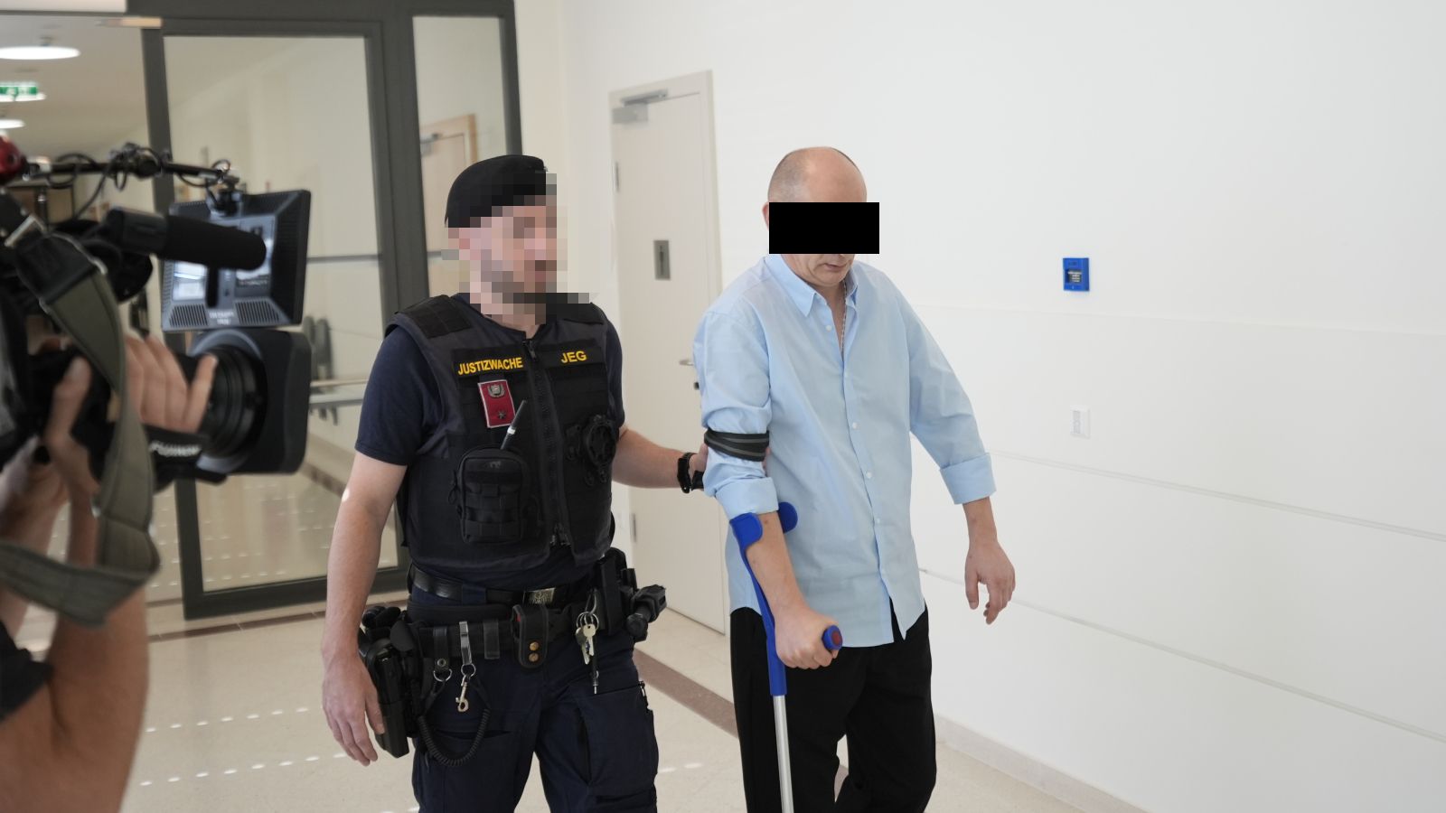 Der Angeklagte hatte bei der Tat 2,3 Promille Alkohol im Blut.