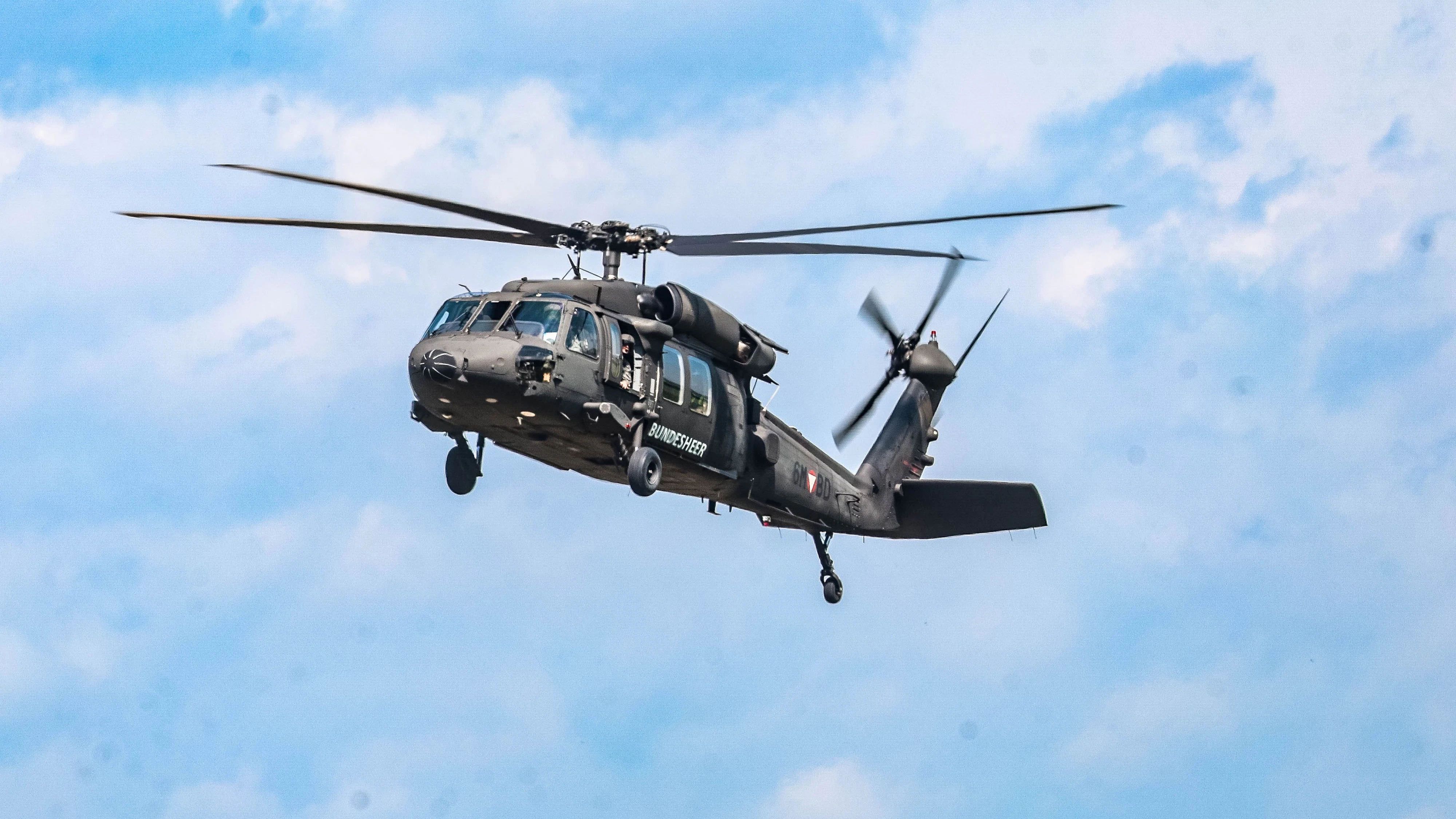 Heute.at - Darum kreiste ein Bundesheer-Hubschrauber über Graz