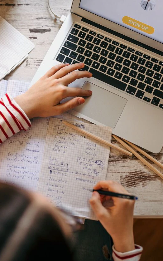 Matura mit KI: Deutschlands bester Schüler verrät seine Tricks