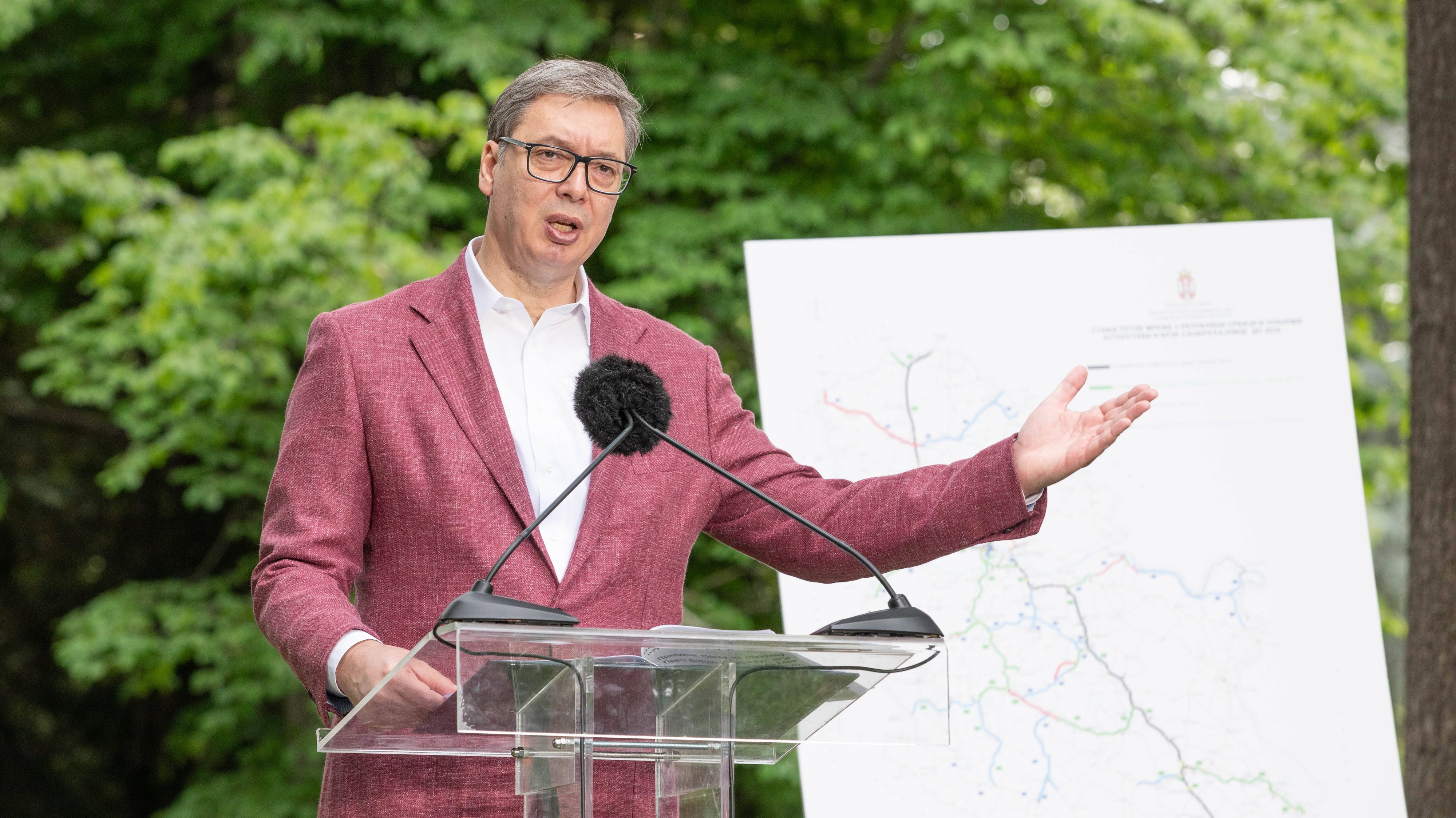 Serbiens Präsident Aleksandar Vučić will offenbar in wenigen Wochen zurücktreten.