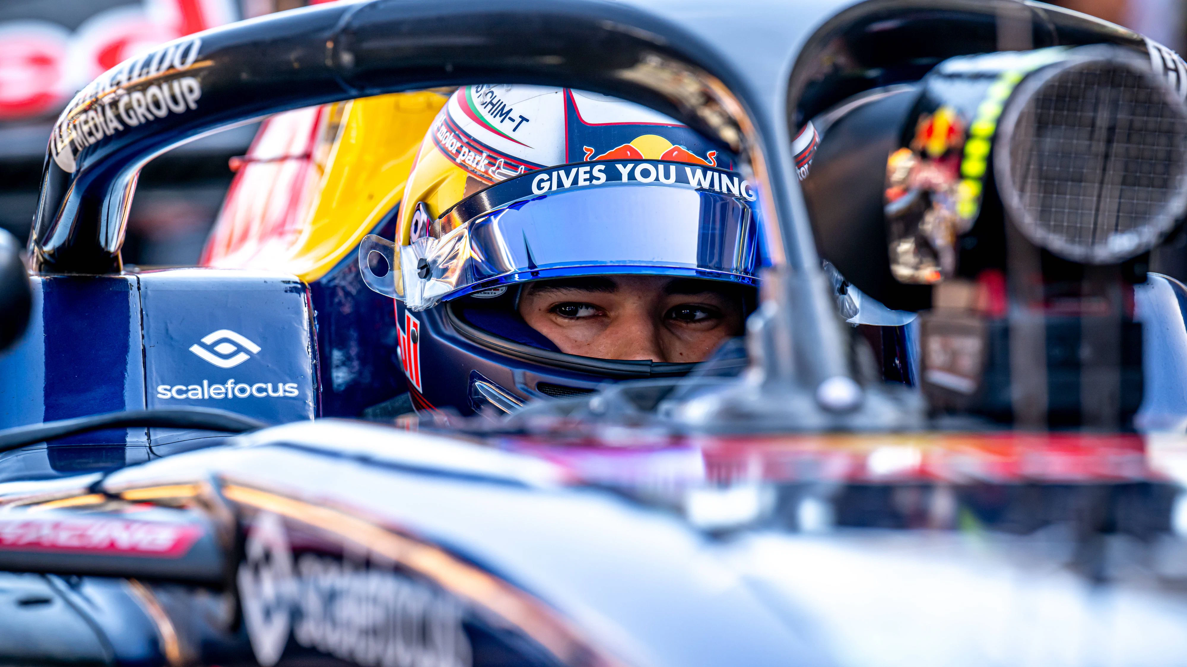 Formel-2-Talent Nikola Zolow. 