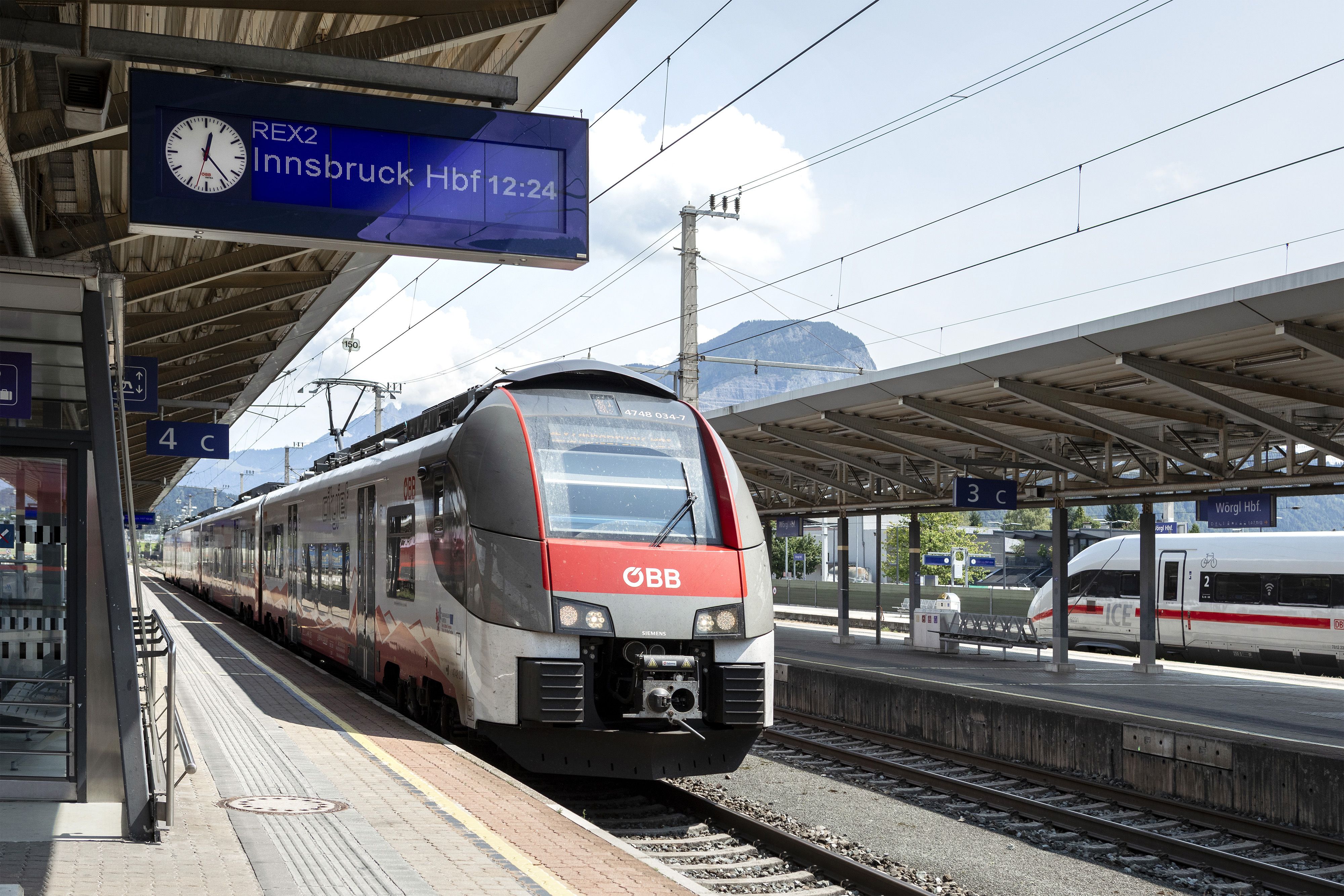 Die Züge müssen langsamer in die Bahnhöfe einfahren. (Symbolbild)