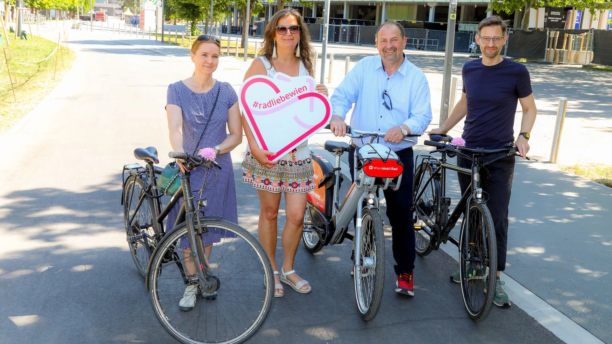 Strin. Sima: Radweg Befahrung Meiereistraße