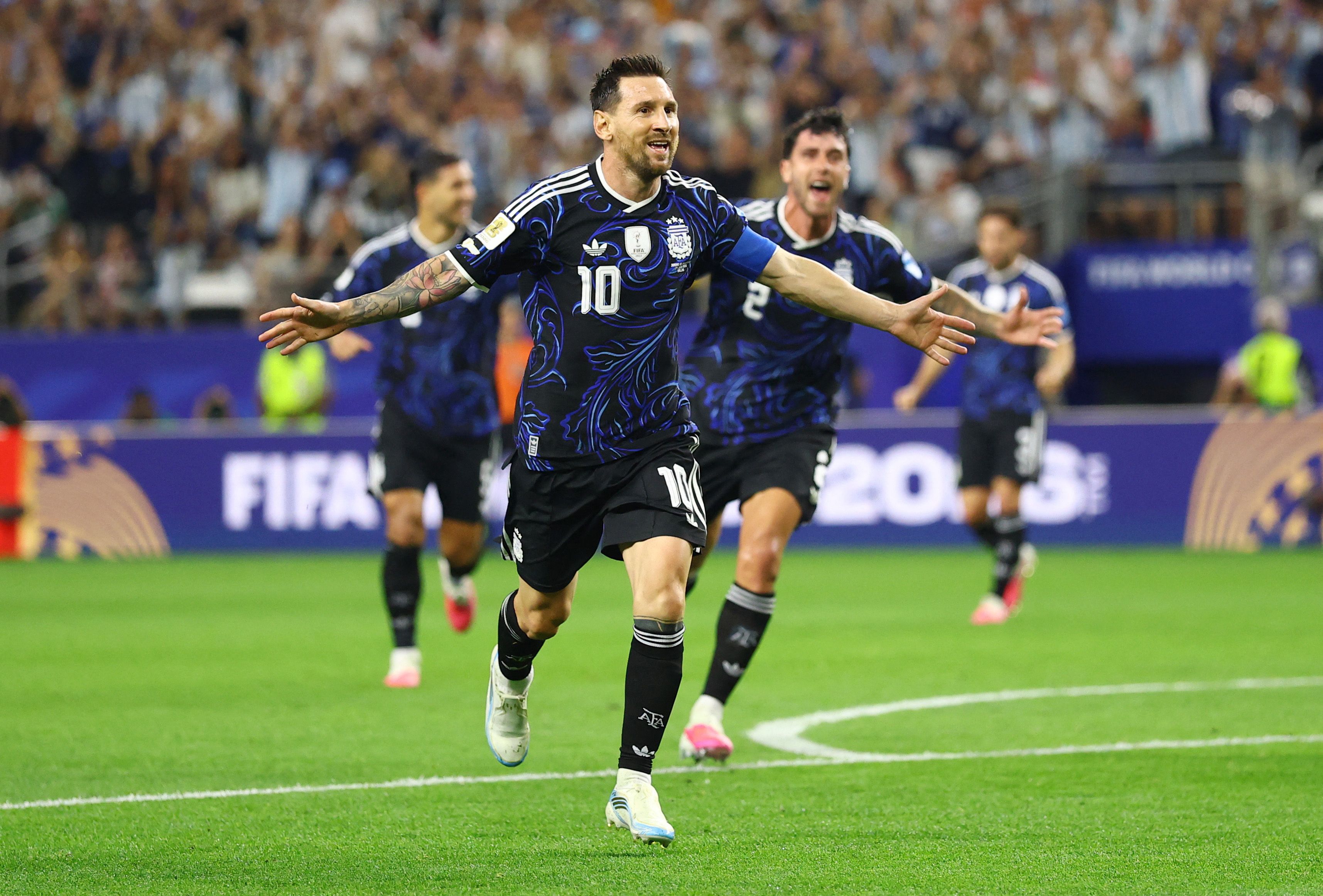 Lionel Messi trifft zum 3:1