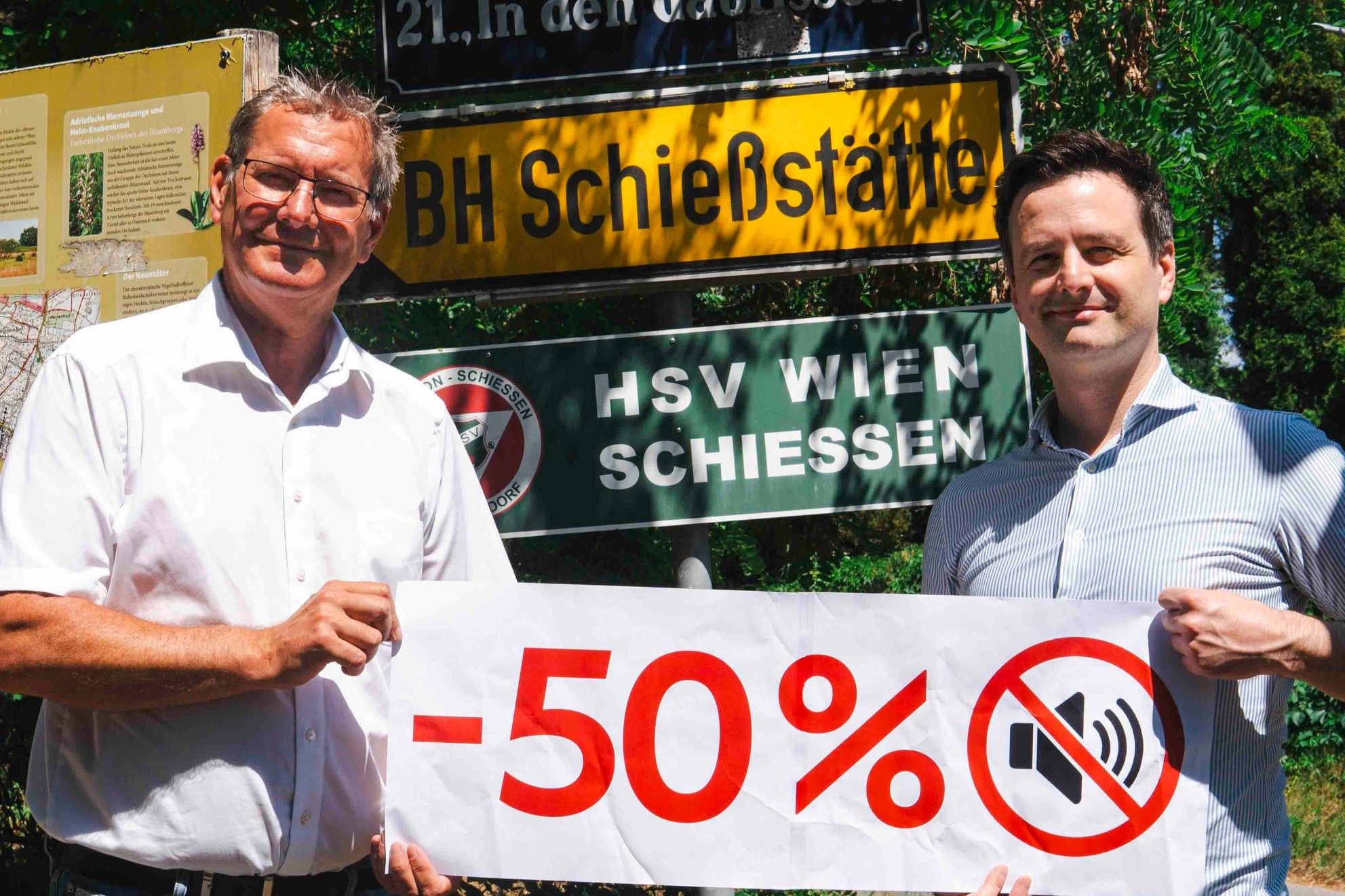 Floridsdorfs Bezirkschef Georg Papai (l.) und Nationalratsabgeordneter Bernhard Herzog (beide SPÖ)