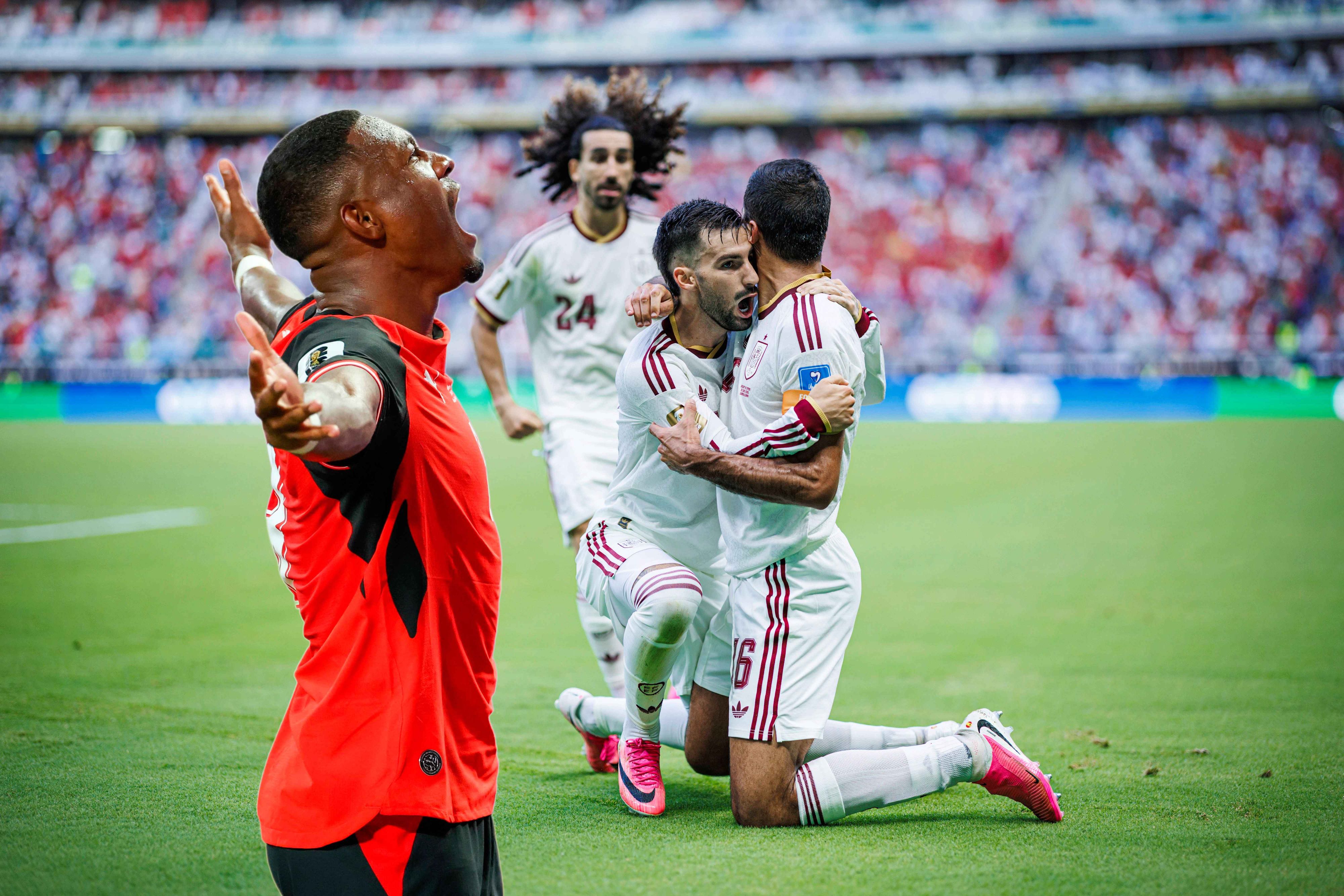 Spanien jubelt über das Duell gegen Alaba.