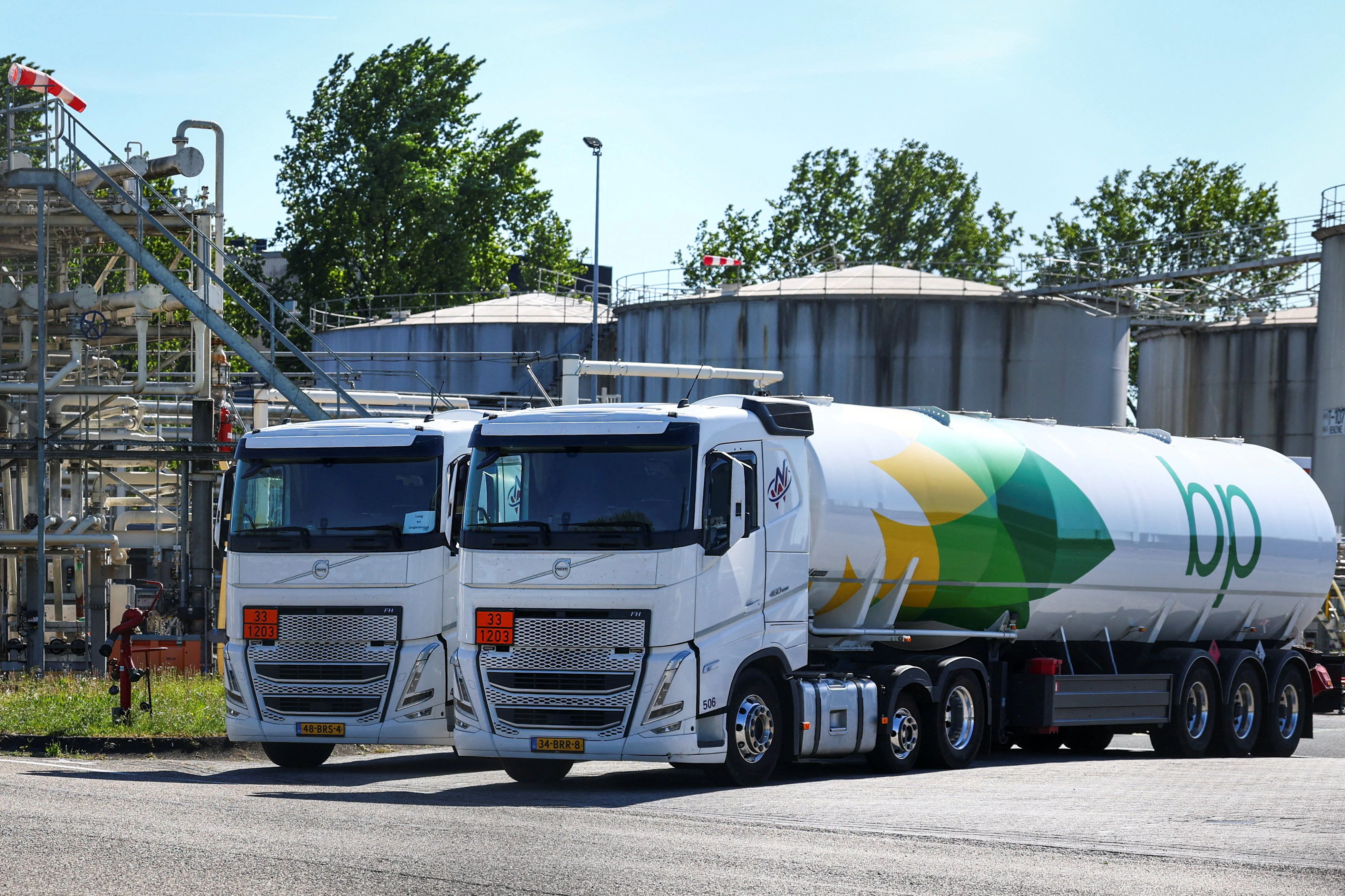 Die "Großen Drei" – BP, Shell und Total – werden alleine heuer bis zu 17,5 Milliarden Euro nur mit dem Großhandel von Rohöl und fossilen Produkten verdienen
