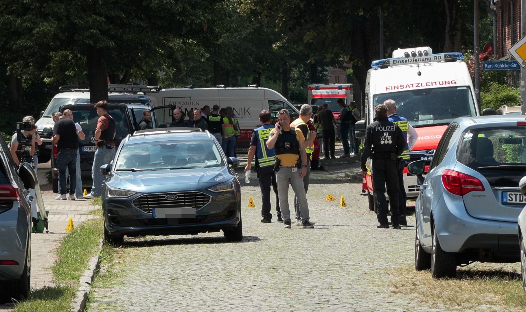 Mindestens fünf Menschen wurden bei dem Angriff getötet. 