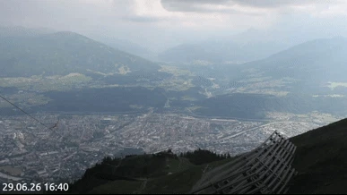 Heftige Gewitter fegten Montagnachmittag u.a. durch das Inntal und Innsbruck hinweg.
