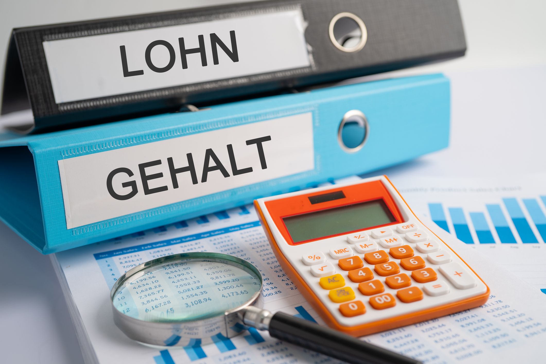 Entlastungsmaßnahme für Unternehmen: Die Regierung senkt die Lohnnebenkosten ab 2028 um einen Prozentpunkt.