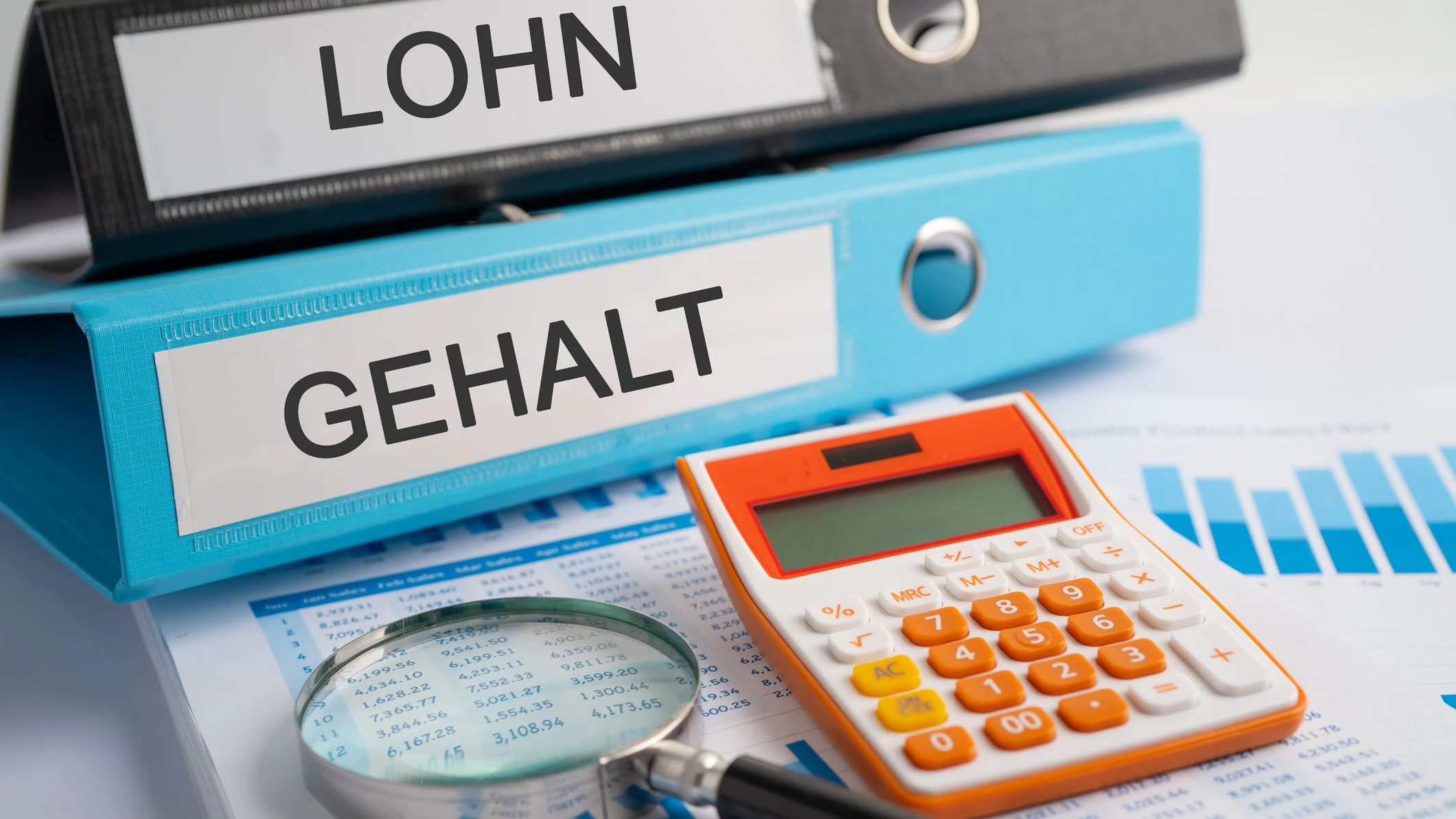 Entlastungsmaßnahme für Unternehmen: Die Regierung senkt die Lohnnebenkosten ab 2028 um einen Prozentpunkt.