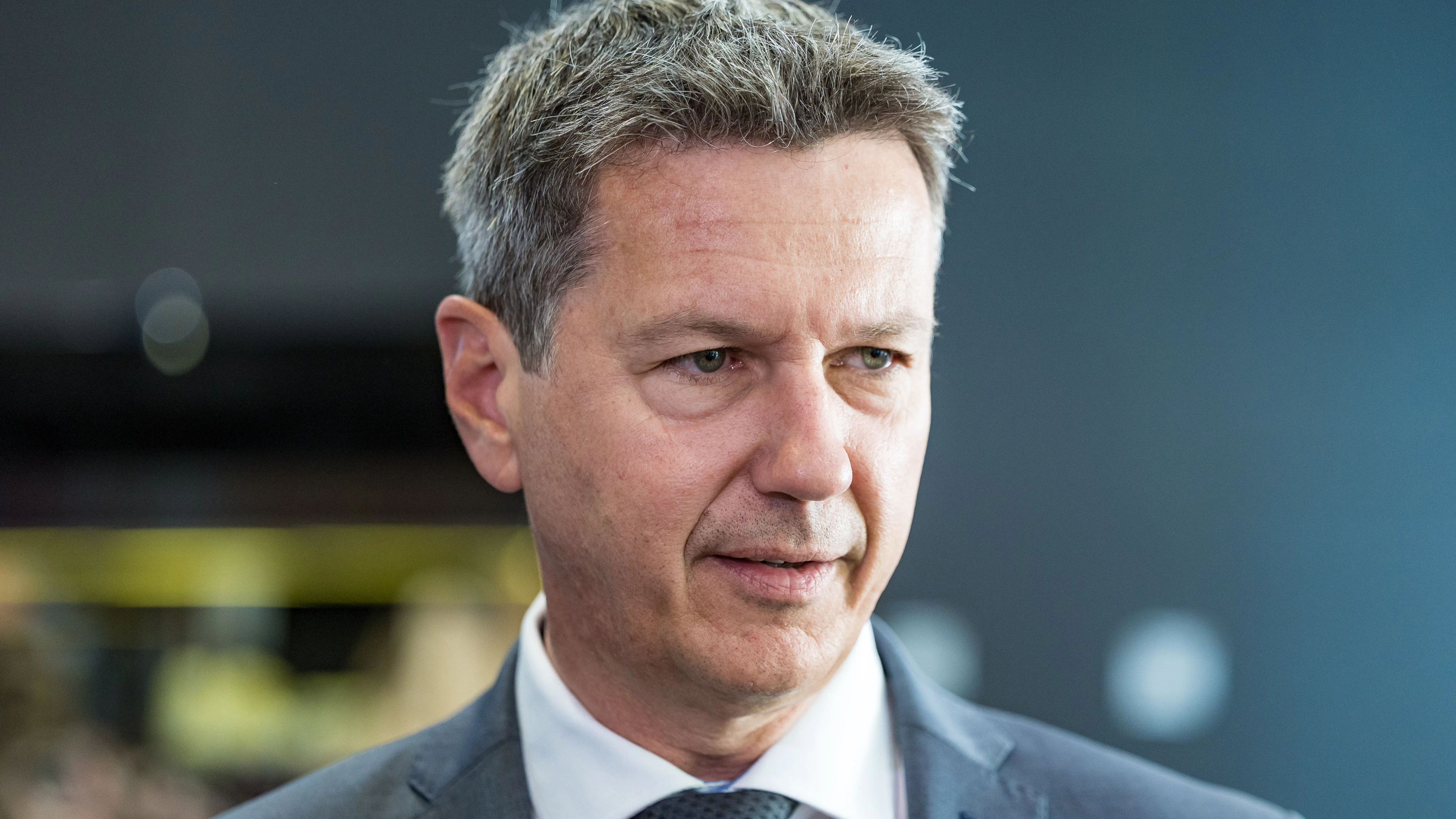 19.06.2026, Landhaus, Innsbruck, AUT, Land Tirol, Sitzung der Landeshauptleute, Sitzung der Landeshauptleute von Tirol, im Bild LH Daniel Fellner (SPÖ, Kärnten) // Govenor Daniel Fellner (Socialist Party of Austria, Carinthia) during the meeting of the provincial governors. Innsbruck, Austria on 2026/06/19. EXPA Pictures © 2026, PhotoCredit: EXPA/ Johann Groder