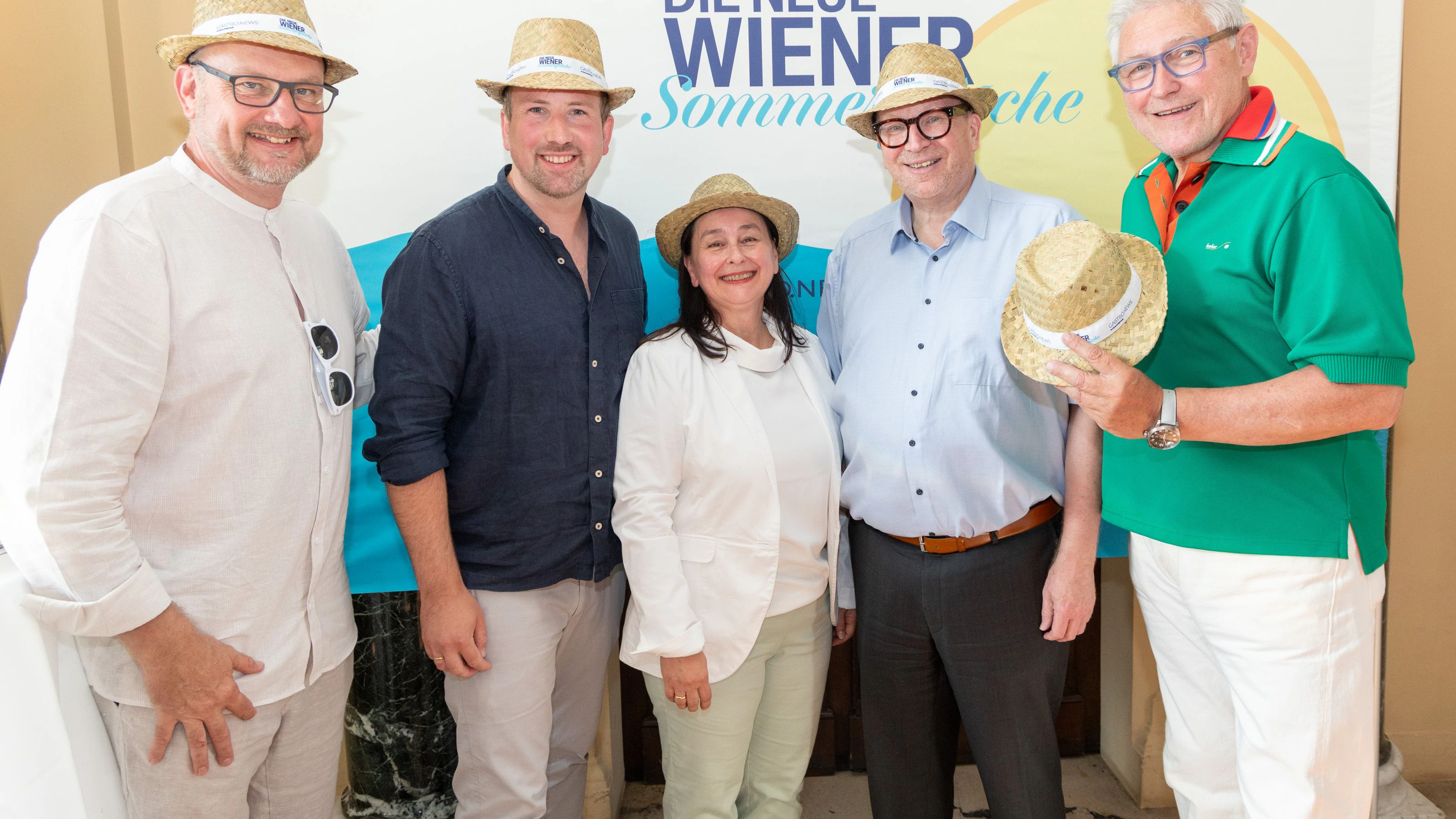 .im Bild von links: Thomas Lenger (Moderator), Marcel Ruhm (DiningRuhm) , Romana Persico (Litus Group), Franz Bernthaler (Culinarius Gruppe)& Christian Domschitz (Restaurant Vestibül)