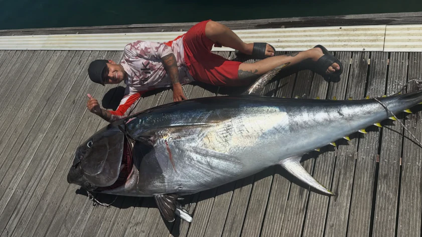 Heute.at - Federico ringt dreieinhalb Stunden mit Riesen-Thunfisch