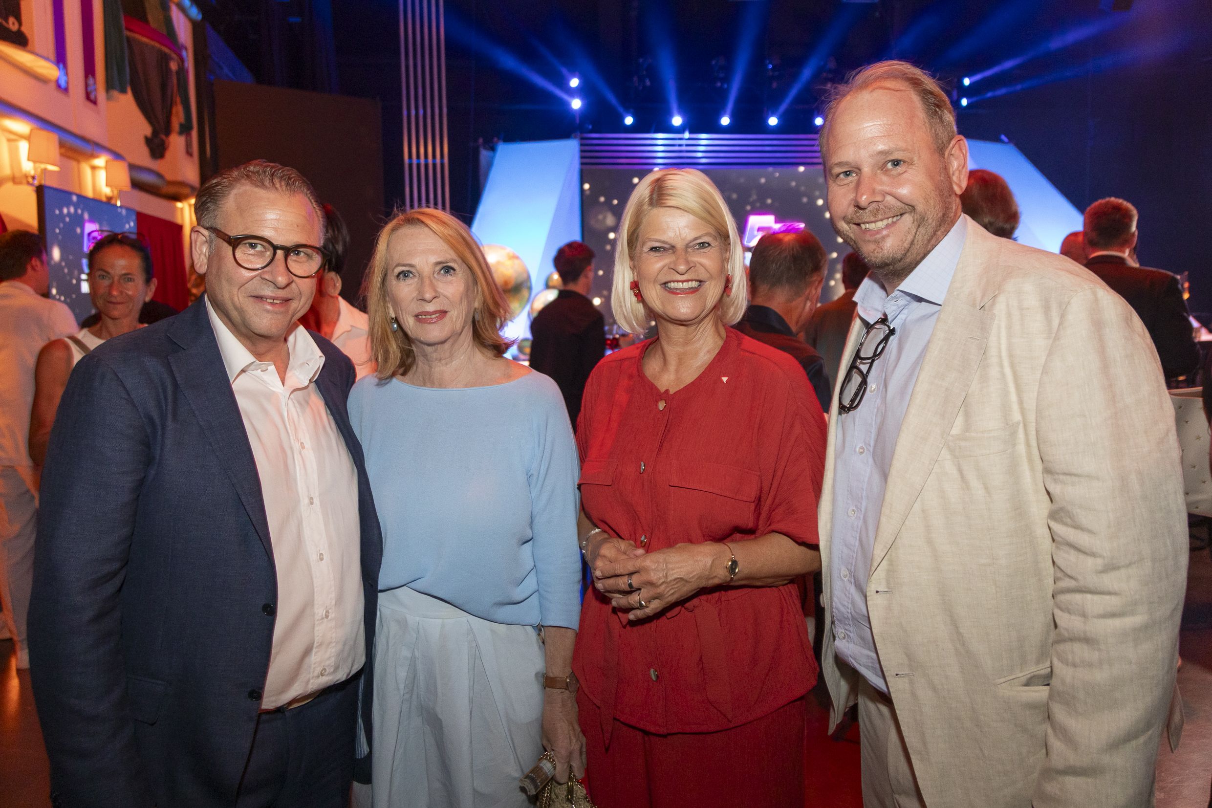 Nils Klingohr, Doris Bures, Klaudia Tanner und Niki Klingohr