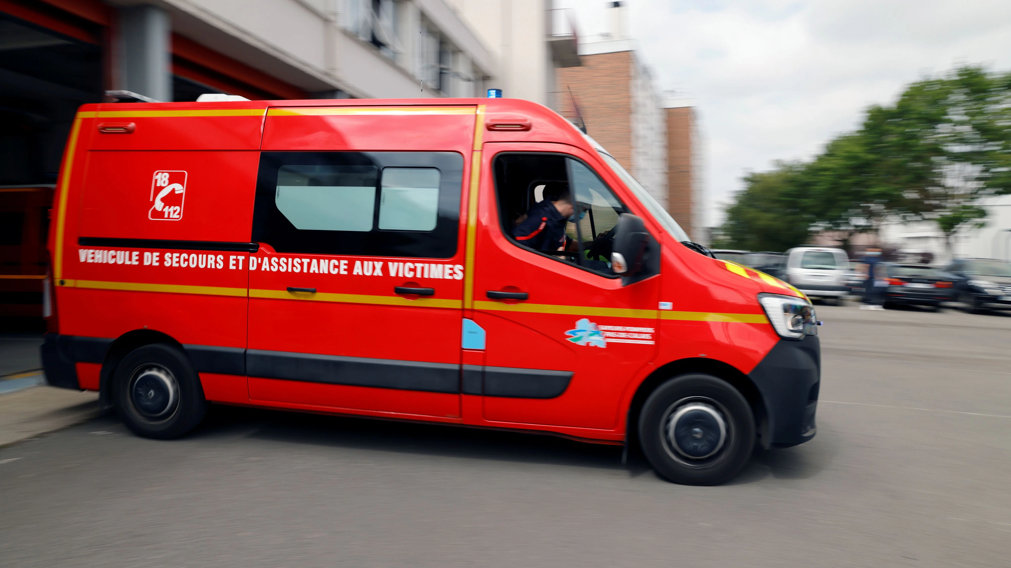 A firefighting ambulance leaves the fire brigade for an emergency in Arras, France June 3, 2021. REUTERS/Pascal Rossignol