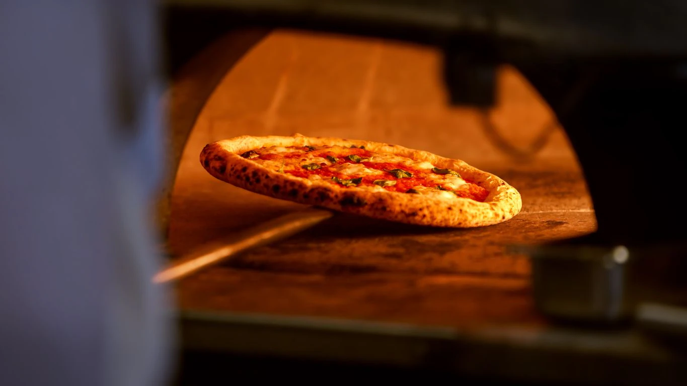 Die Pizzeria geriet in finanzielle Schwierigkeiten. 