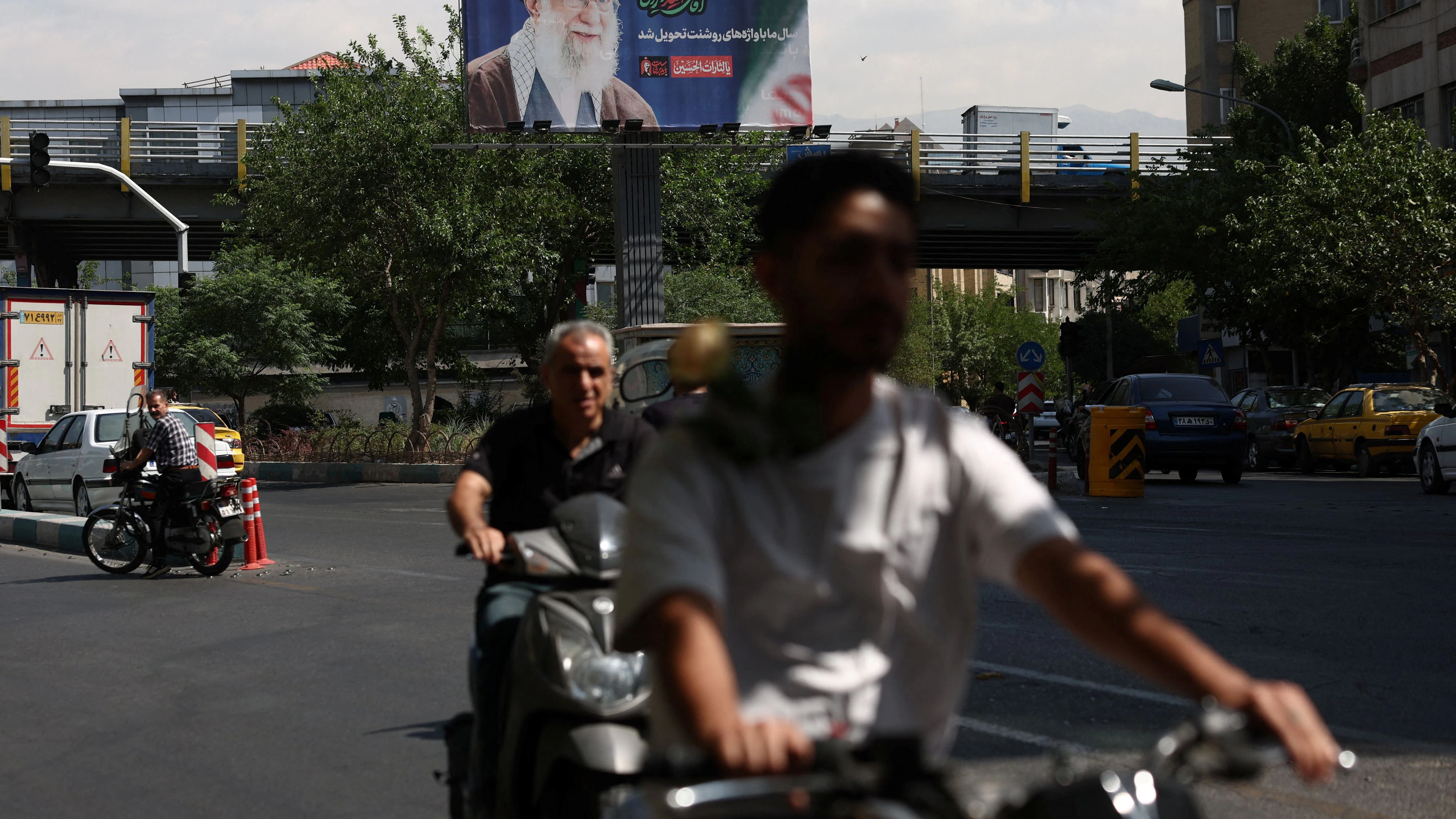 Heute.at - Teheran bereitet Trauerfeiern für Ali Chamenei vor