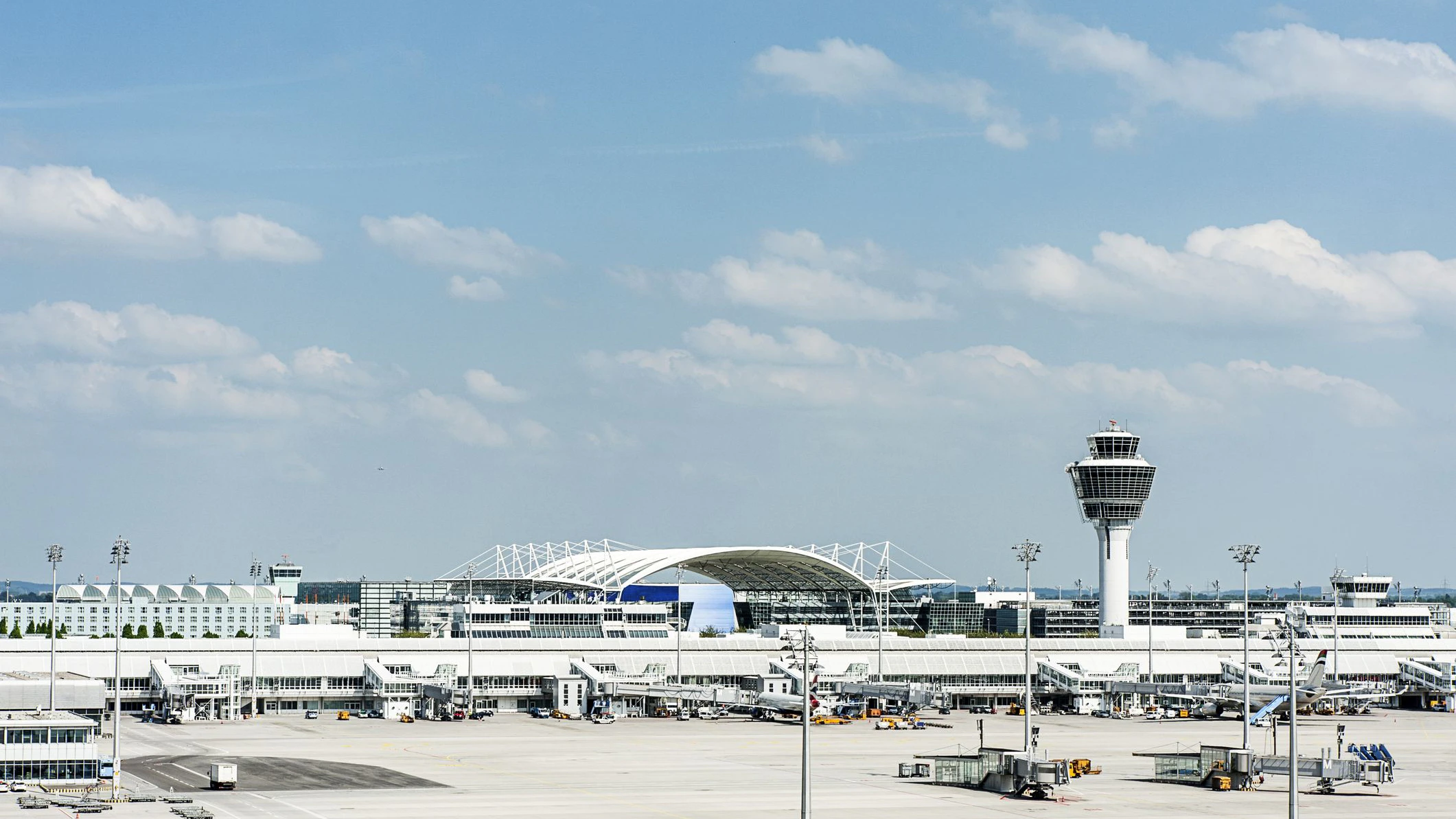 Am Münchner Flughafen werden aktuell keine Maschinen abgefertigt. (Symbolbild)