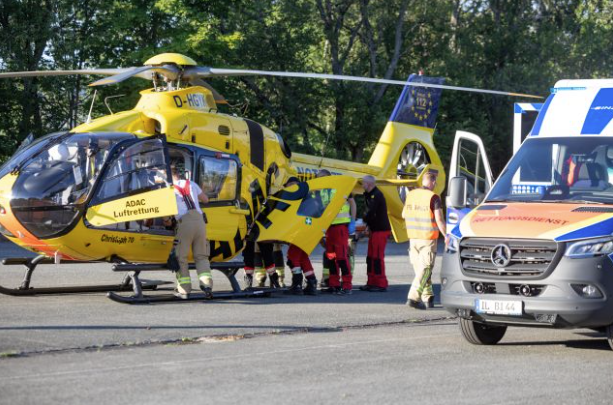 Ein fünfjähriges Kind kämpft nach dem Unfall um sein Leben.
