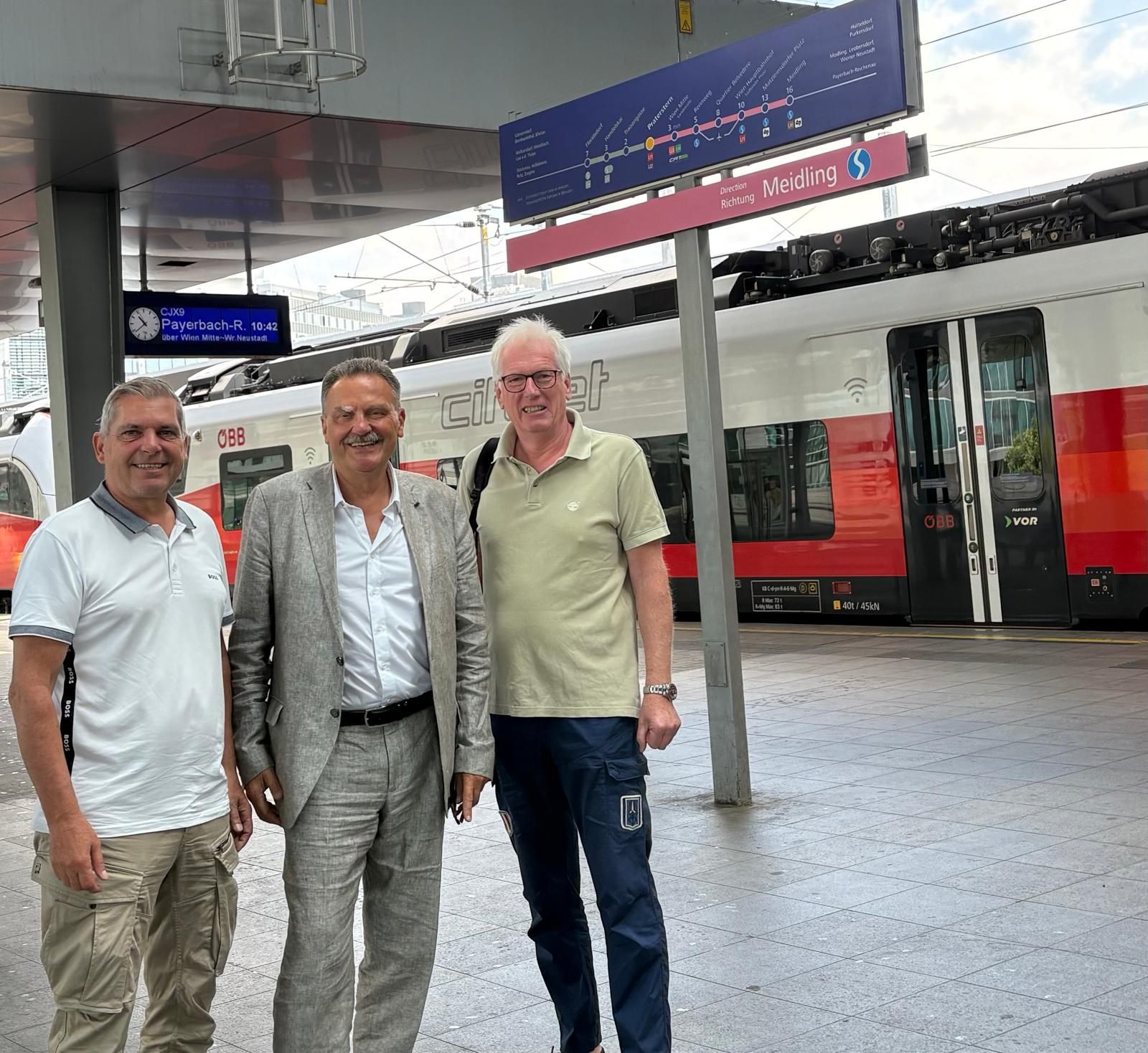 Pendlersprecher Josef Hager, Fritz Pöltl und Leopold Wagner (v.l.)