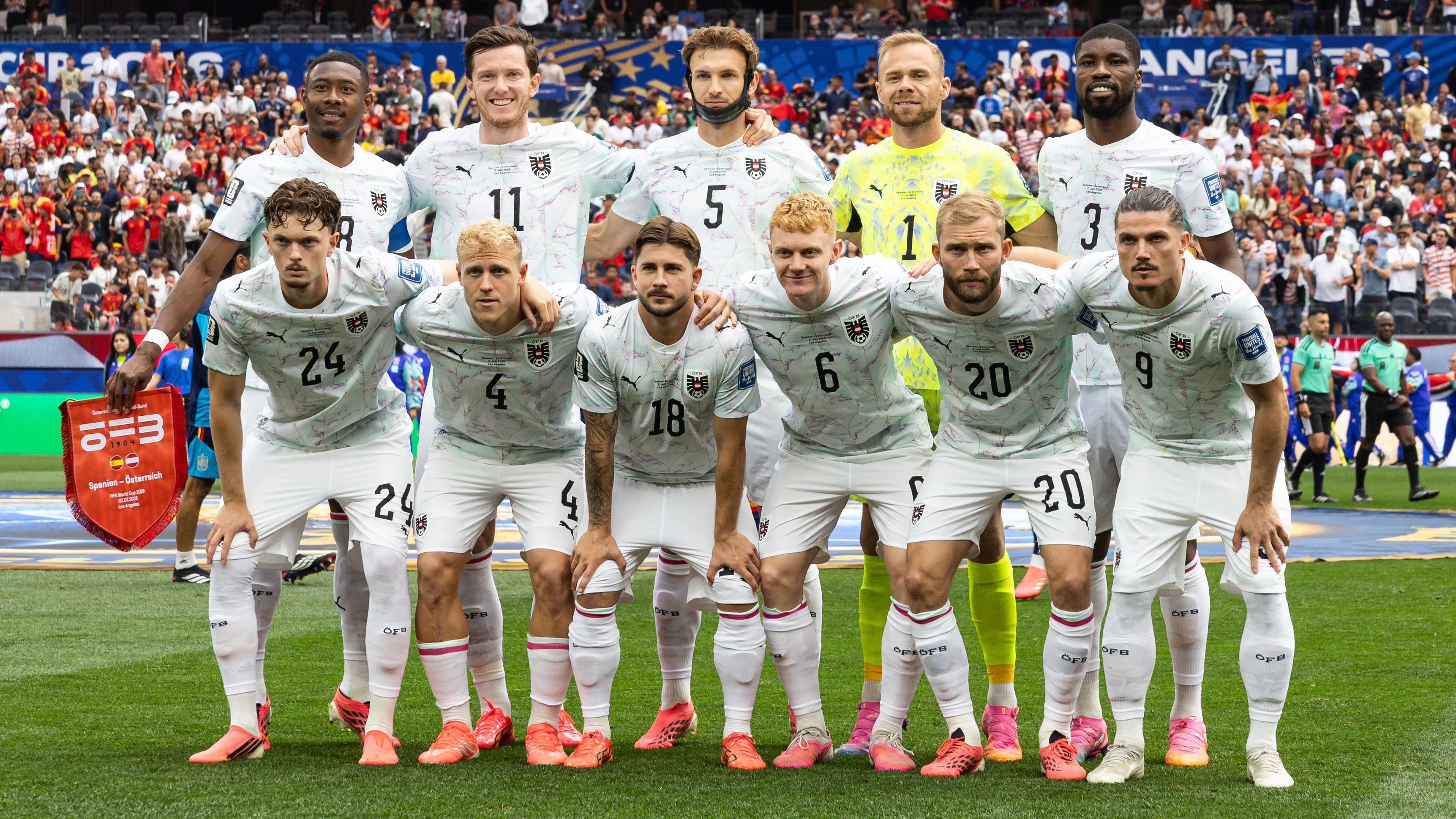 Österreichs Fußball-Nationalteam beim WM-Duell gegen Spanien. 