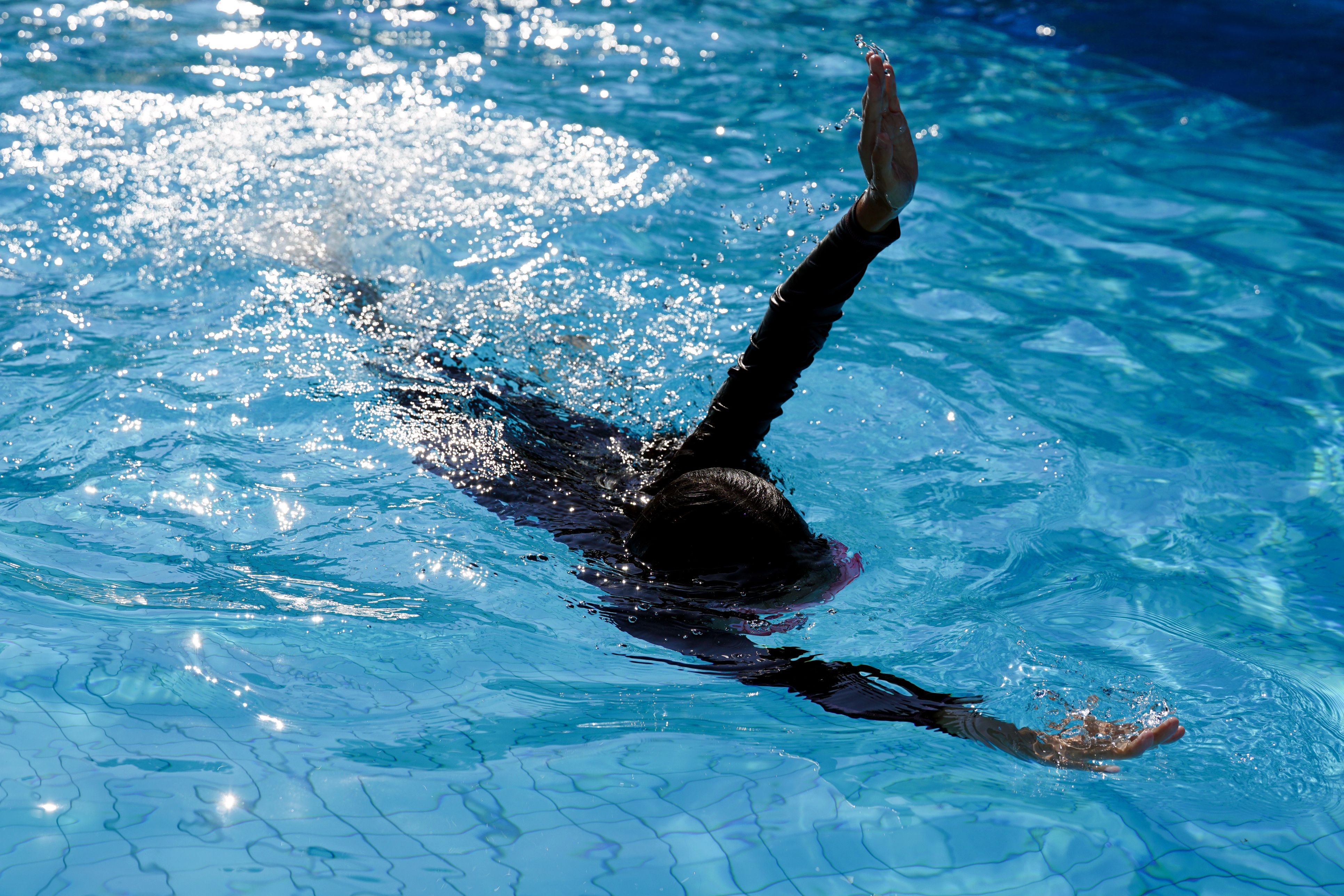 Die Schwimmerin im Burkini verließ das Naturbad und beabsichtigt den Bürgermeister anzuzeigen.