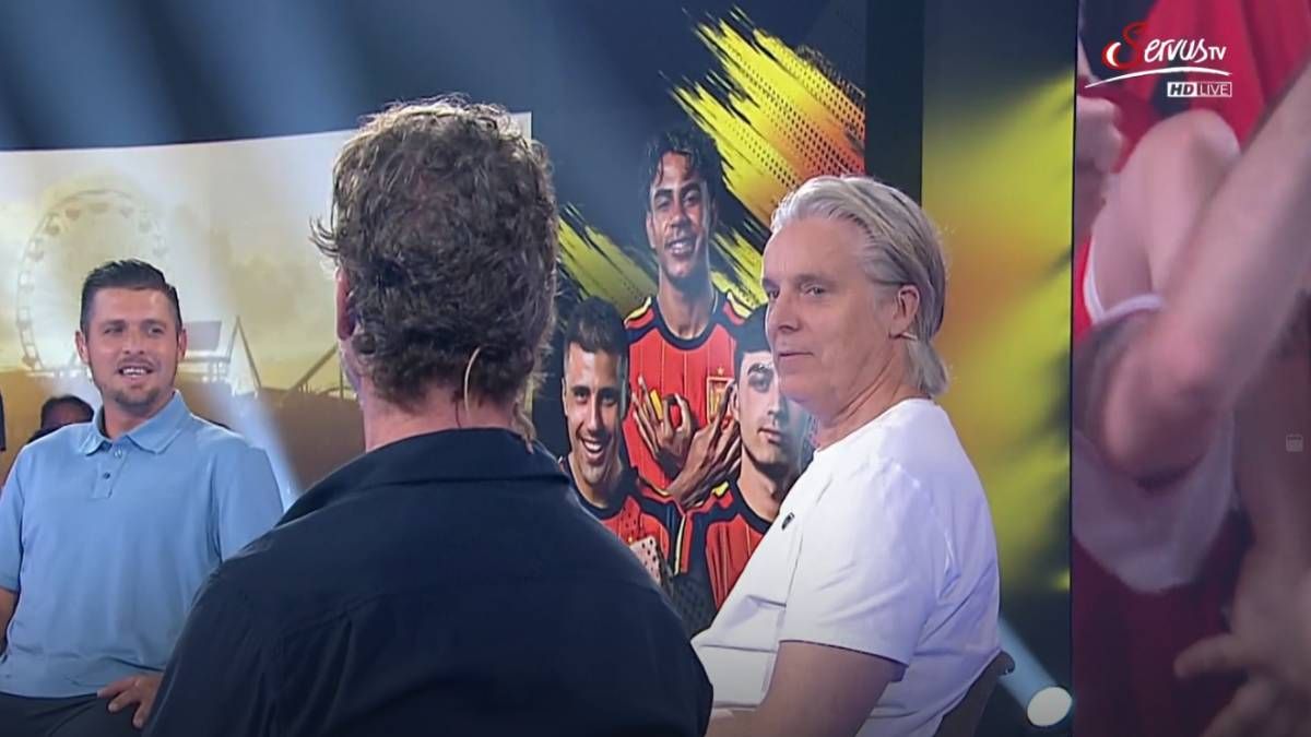 Jan-Age Fjörtoft erzählte einen Witz. 