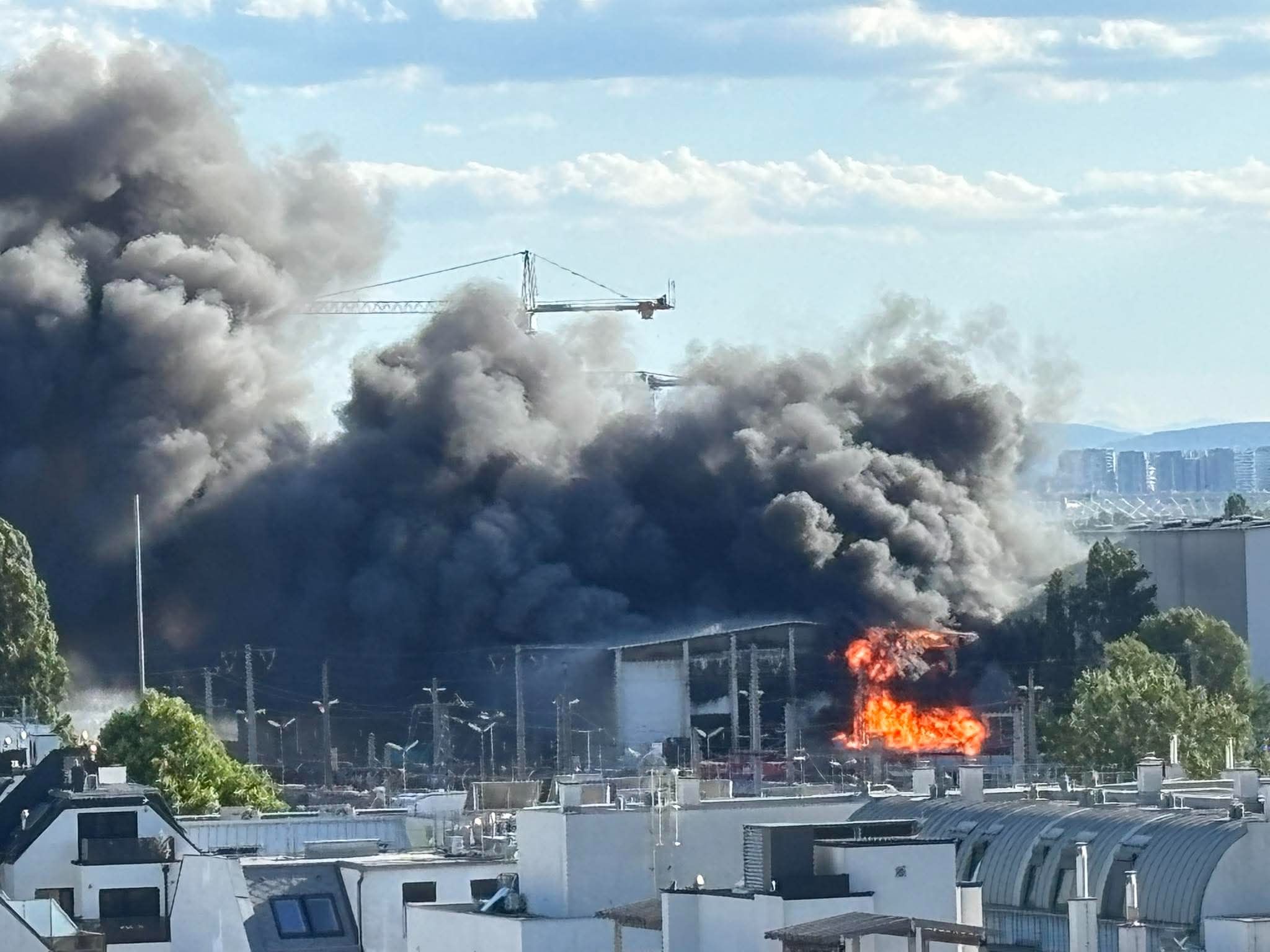Heute.at - Großbrand in Wien! Alle Bilder zum Durchklicken