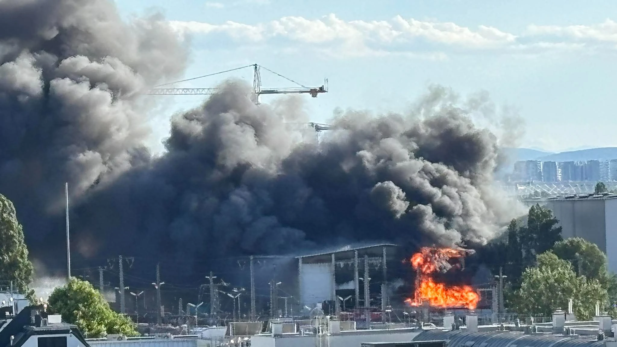 Heute.at - Großbrand in Wien! Alle Bilder zum Durchklicken