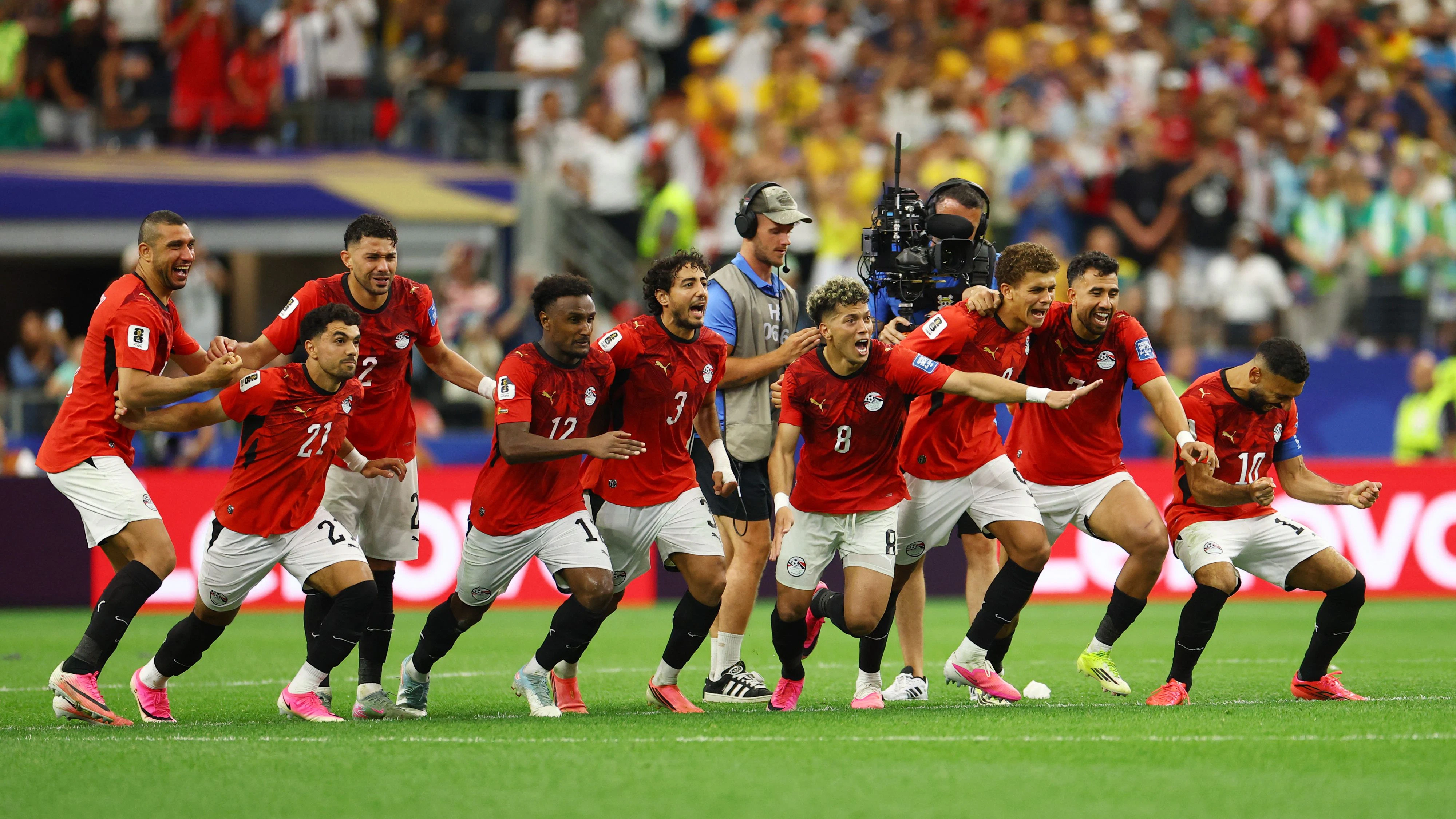 Ägypten feiert den Aufstiegs in WM-Achtelfinale. 