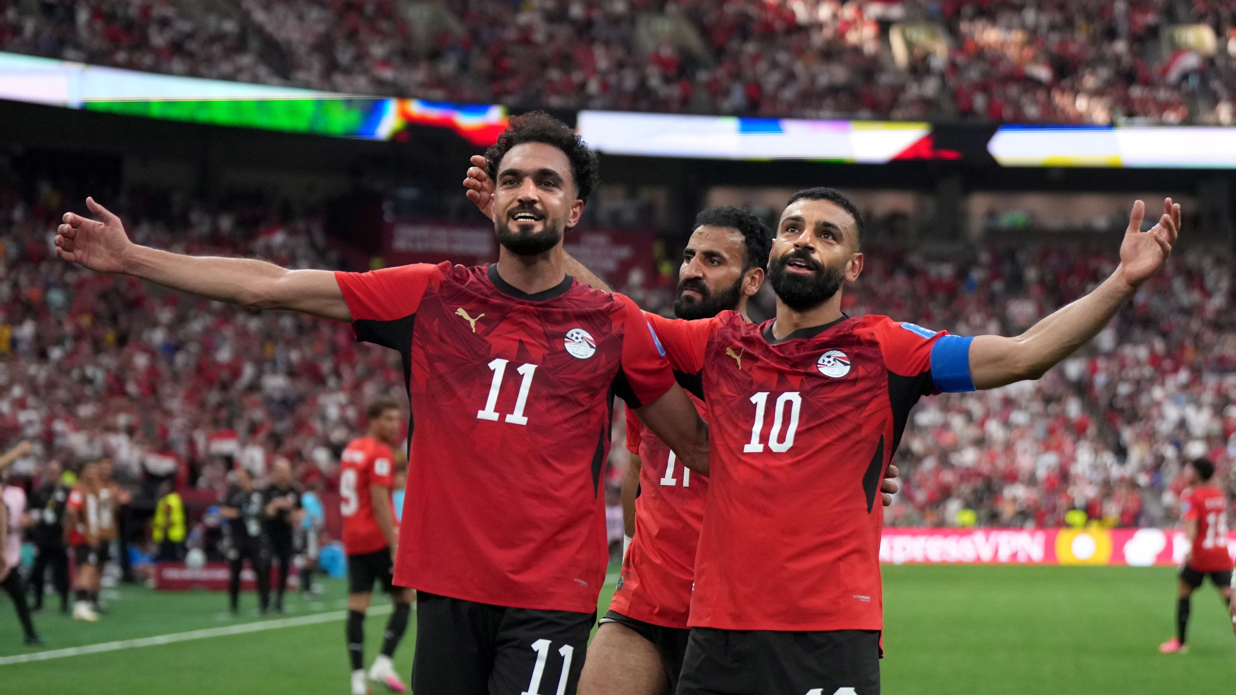 VANCOUVER,CANADA,21.JUN.26 - SOCCER - FIFA World Cup 2026, group stage, New Zealand vs Egypt. Image shows the rejoicing of Mostafa Zikoand Mohamed Salah (EGY). Photo: GEPA pictures/ ZUMA Press/ The Canadian Press/ Darryl Dyck - ATTENTION - COPYRIGHT FOR AUSTRIAN CLIENTS ONLY