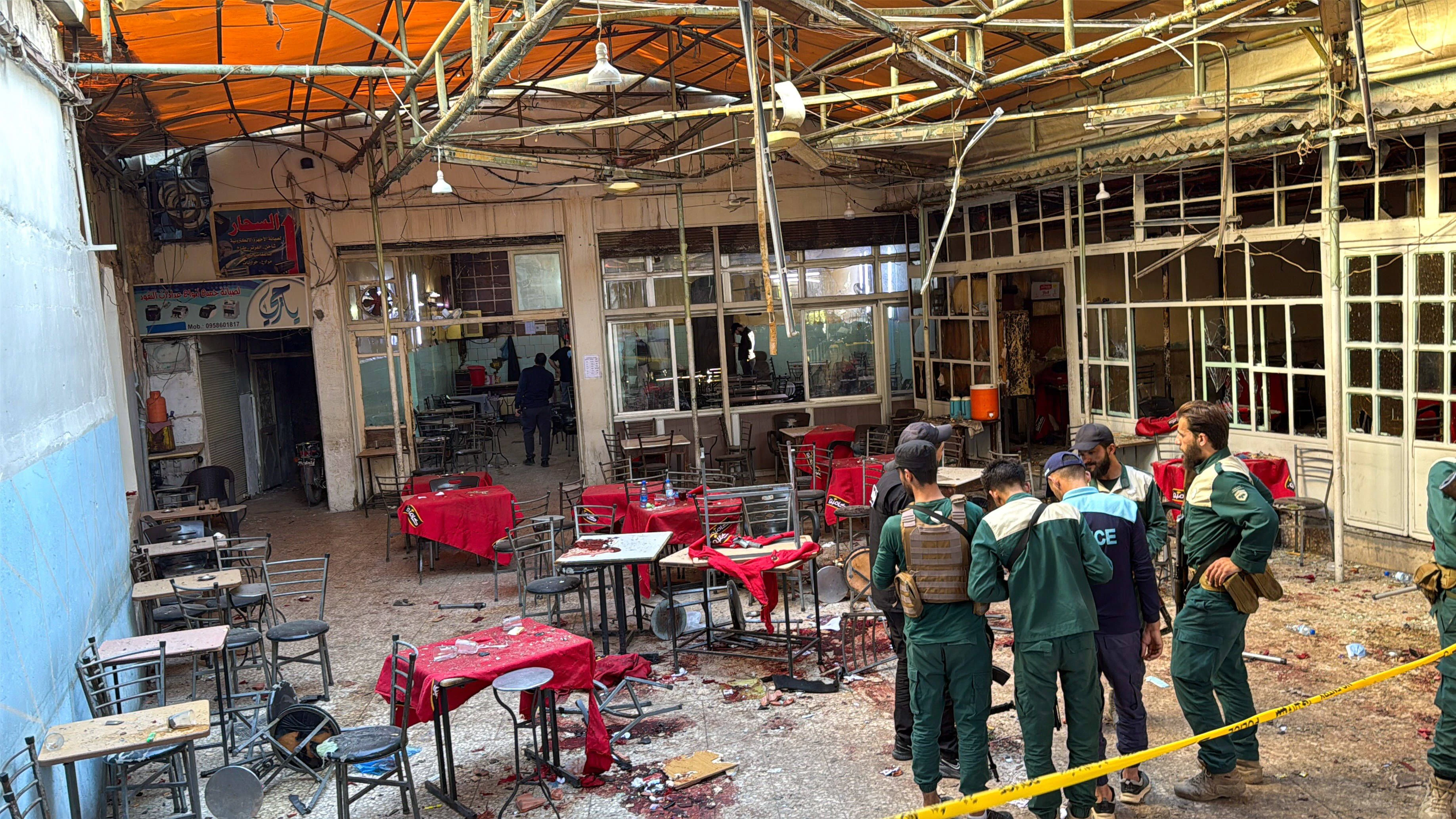 9 Killed And 20 Injured In An Explosion Targeting A CafÃ Near The Palace Of Justice In Central Damascus An explosion occurs at a cafe in the Al-Hijaz area near the Palace of Justice in central Damascus, Syria, on July 2, resulting in nine fatalities and twenty injuries. The Syrian Interior Ministry states that relevant authorities are continuing their investigation into the incident. Damascus Syria PUBLICATIONxNOTxINxFRA Copyright: xRamixAlsayedx originalFilename: alsayed-notitle260702_npxmC.jpg