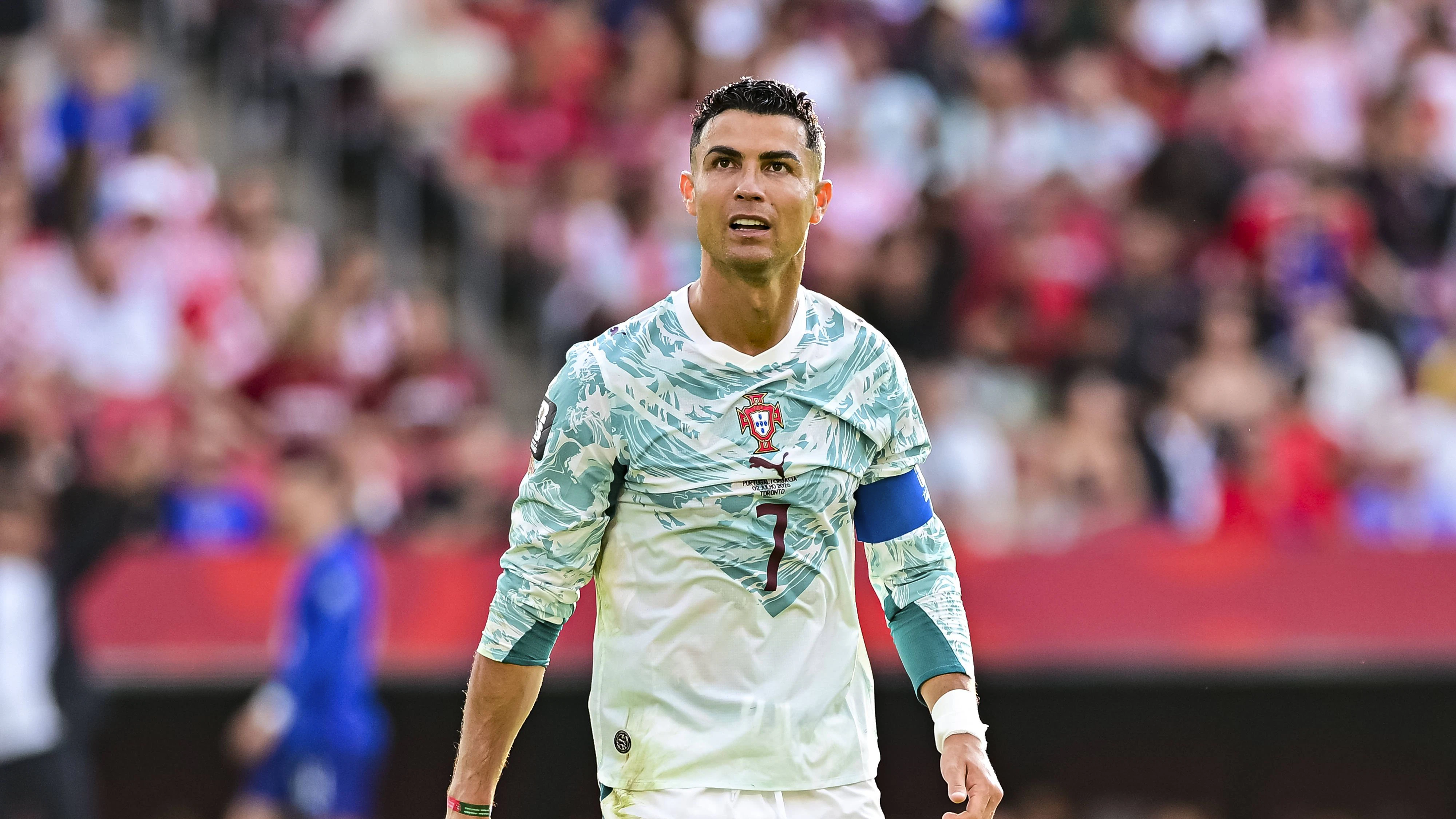 Portugal v Croatia: Round Of 32 - FIFA World Cup, WM, Weltmeisterschaft, Fussball 2026 Cristiano Ronaldo of Portugal looks on during the FIFA World Cup 2026 Round Of 32 match between Portugal and Croatia at Toronto Stadium on July 2, 2026 in Toronto, Canada Toronto Toronto Stadium Ontario Canada Copyright: xLatinxSportxImagesx