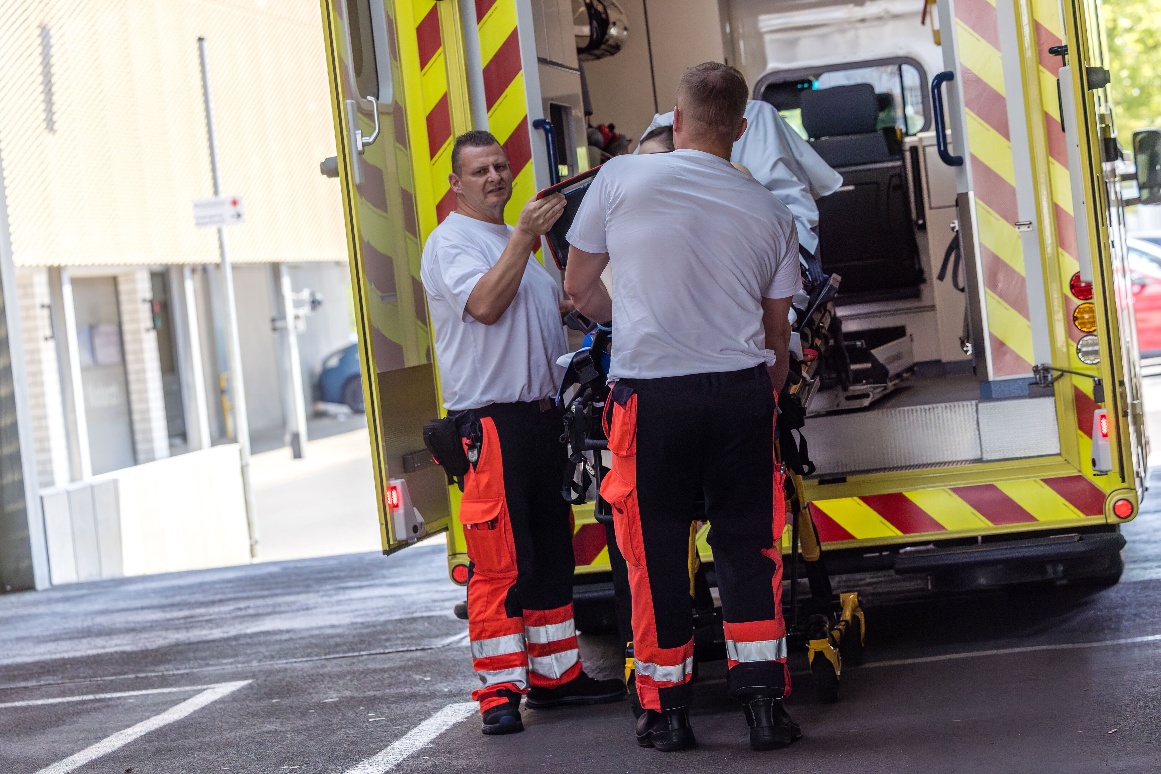 Heute.at - Unfassbar viele Tote; fuhren von Reanimation zu Reanimation