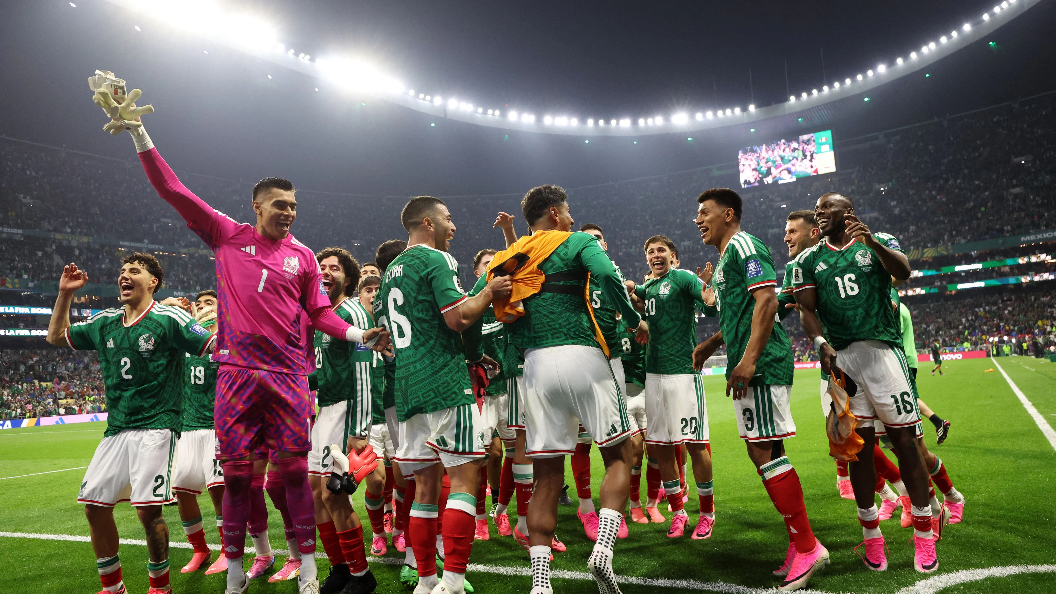 Darf Mexiko auch gegen England jubeln? Es gibt wohl einen neuen Termin. 