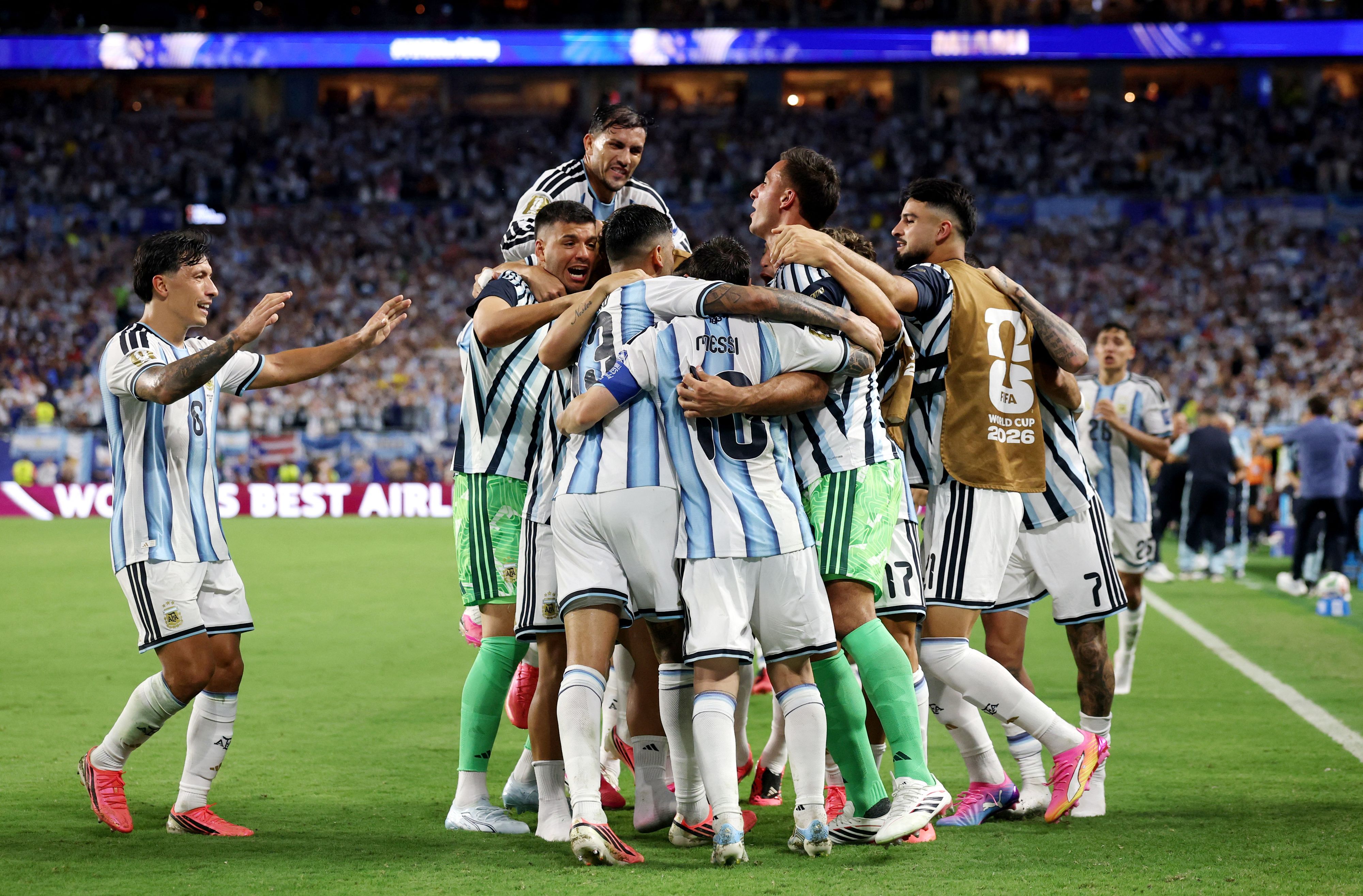 Lionel Messi und Co bejubeln den Sieg gegen Kap Verde. 