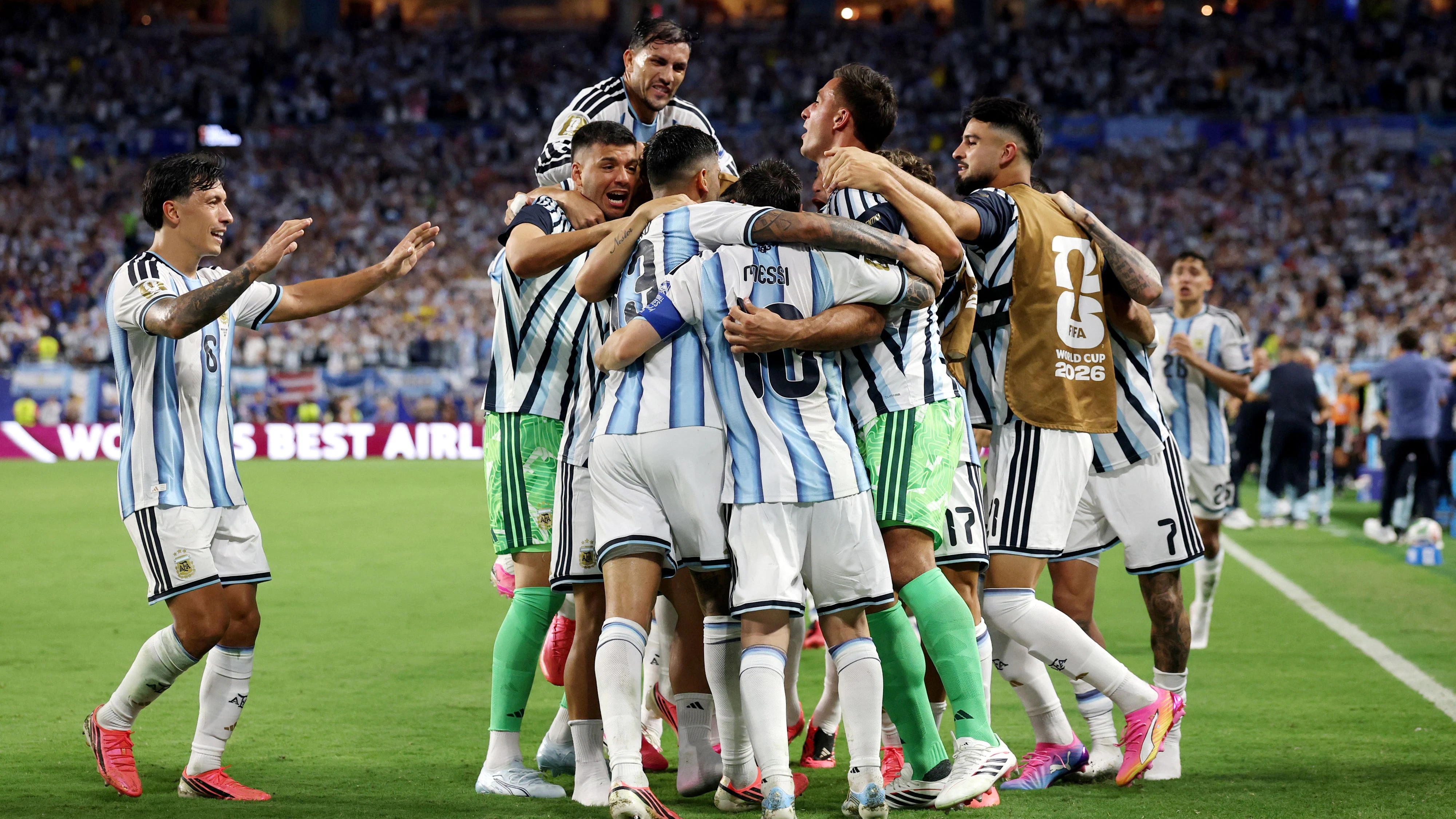 Lionel Messi und Co bejubeln den Sieg gegen Kap Verde. 