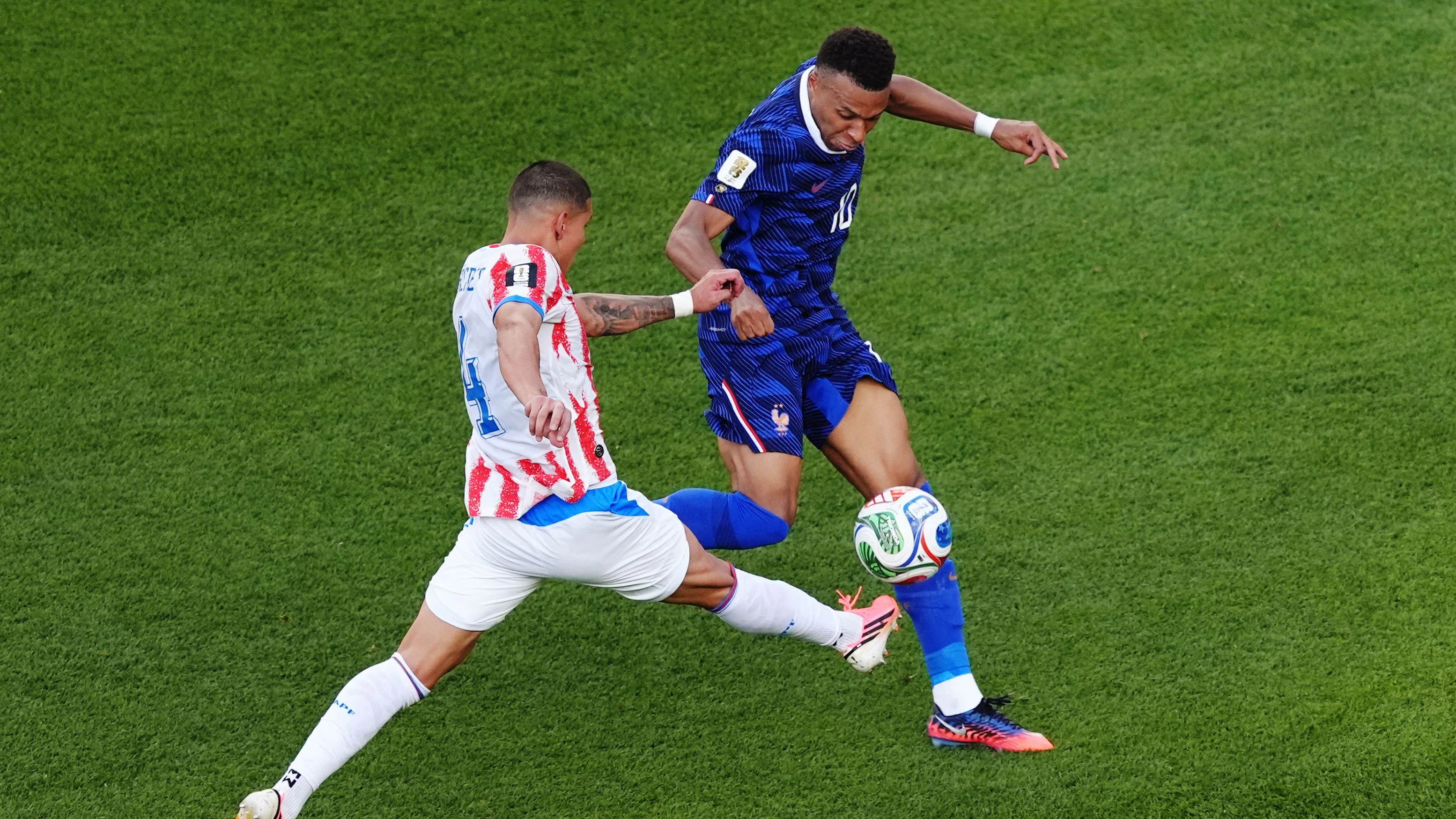 Heute.at - Frankreich schlägt Paraguay mit einem Elfer-Tor