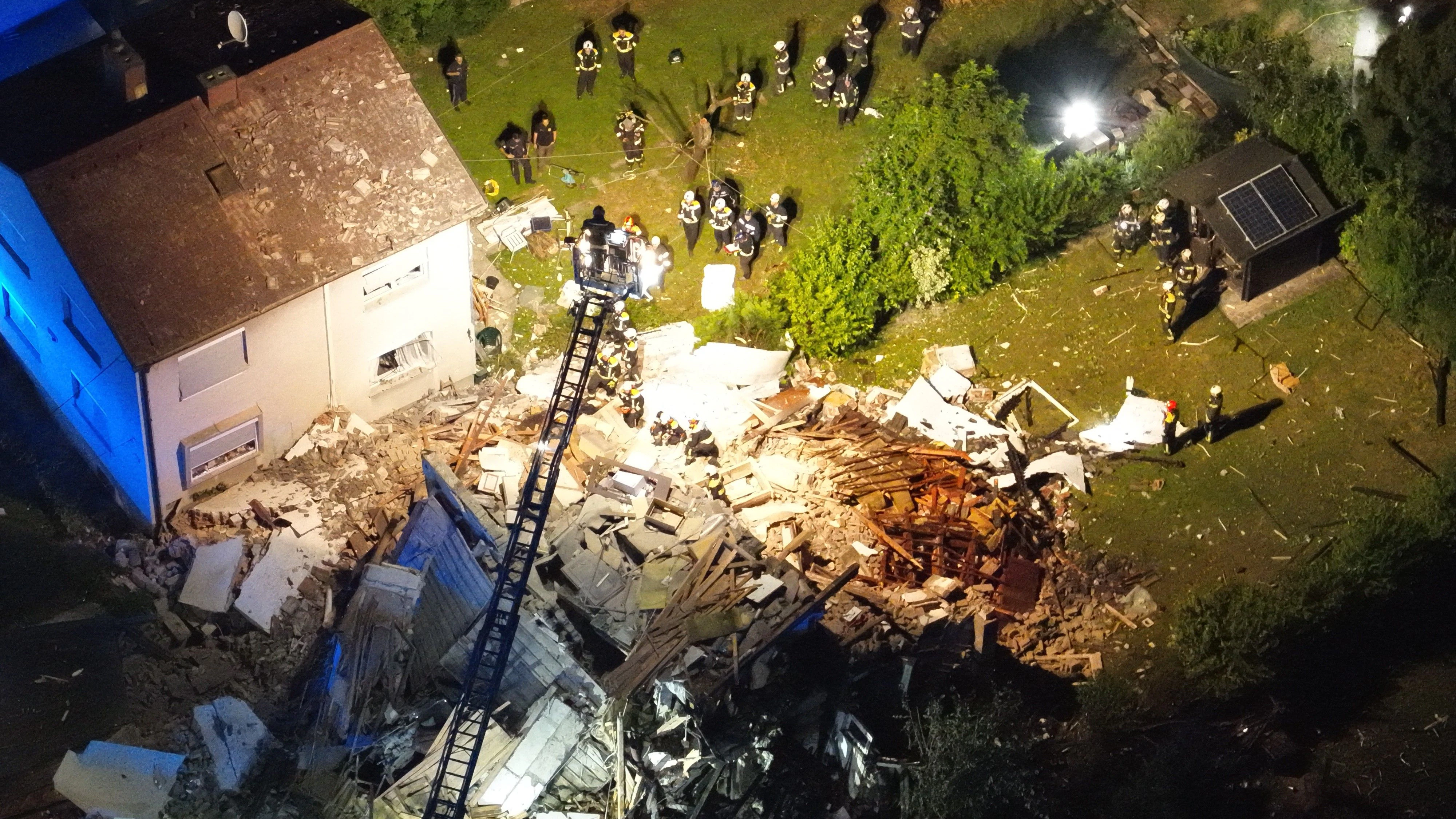 Großeinsatz nach einer Gasexplosion in Wien. 